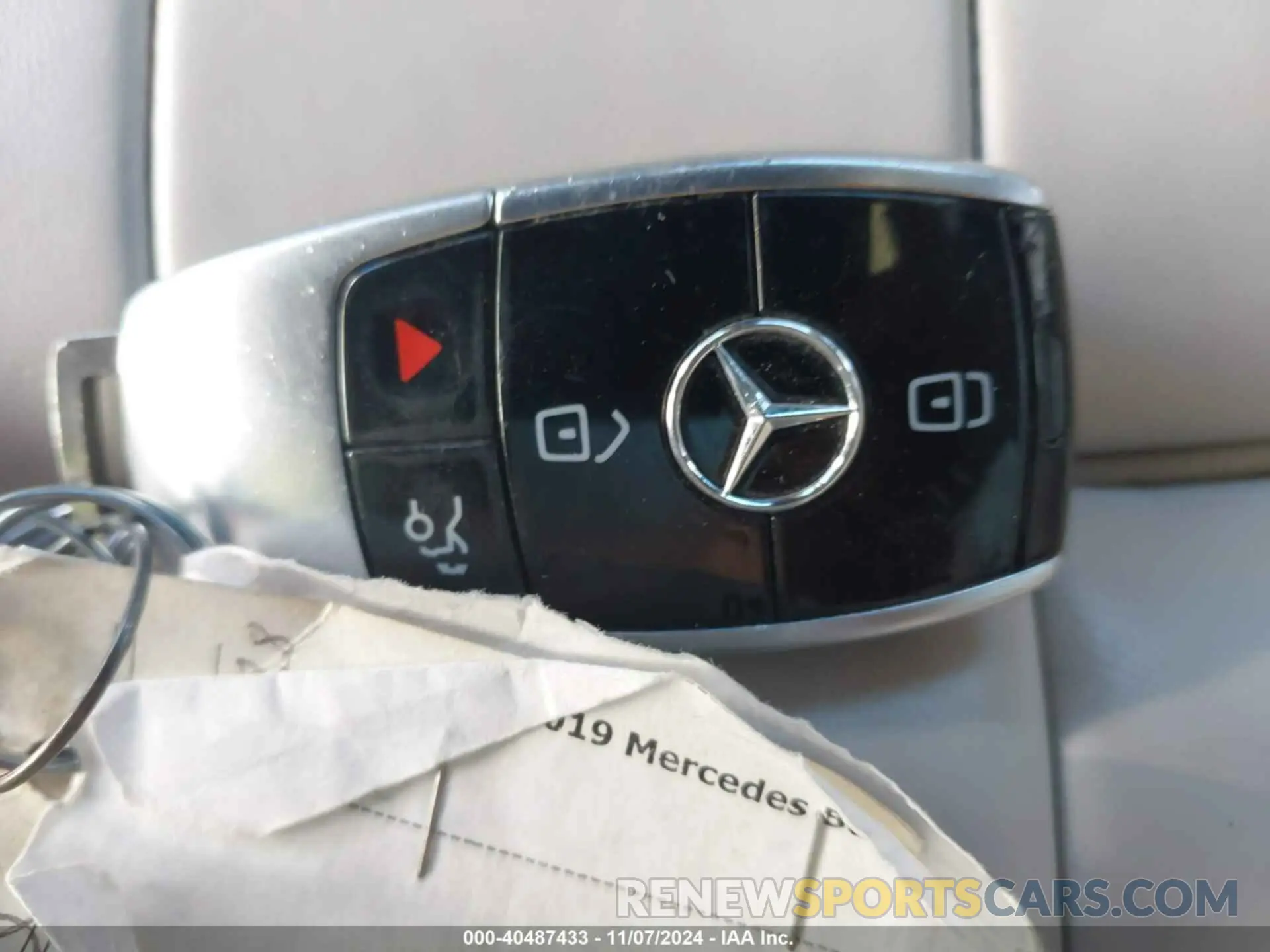 11 fotografías del automóvil dañado WDD1J6HB6KF081635 MERCEDES-BENZ E 450 2019