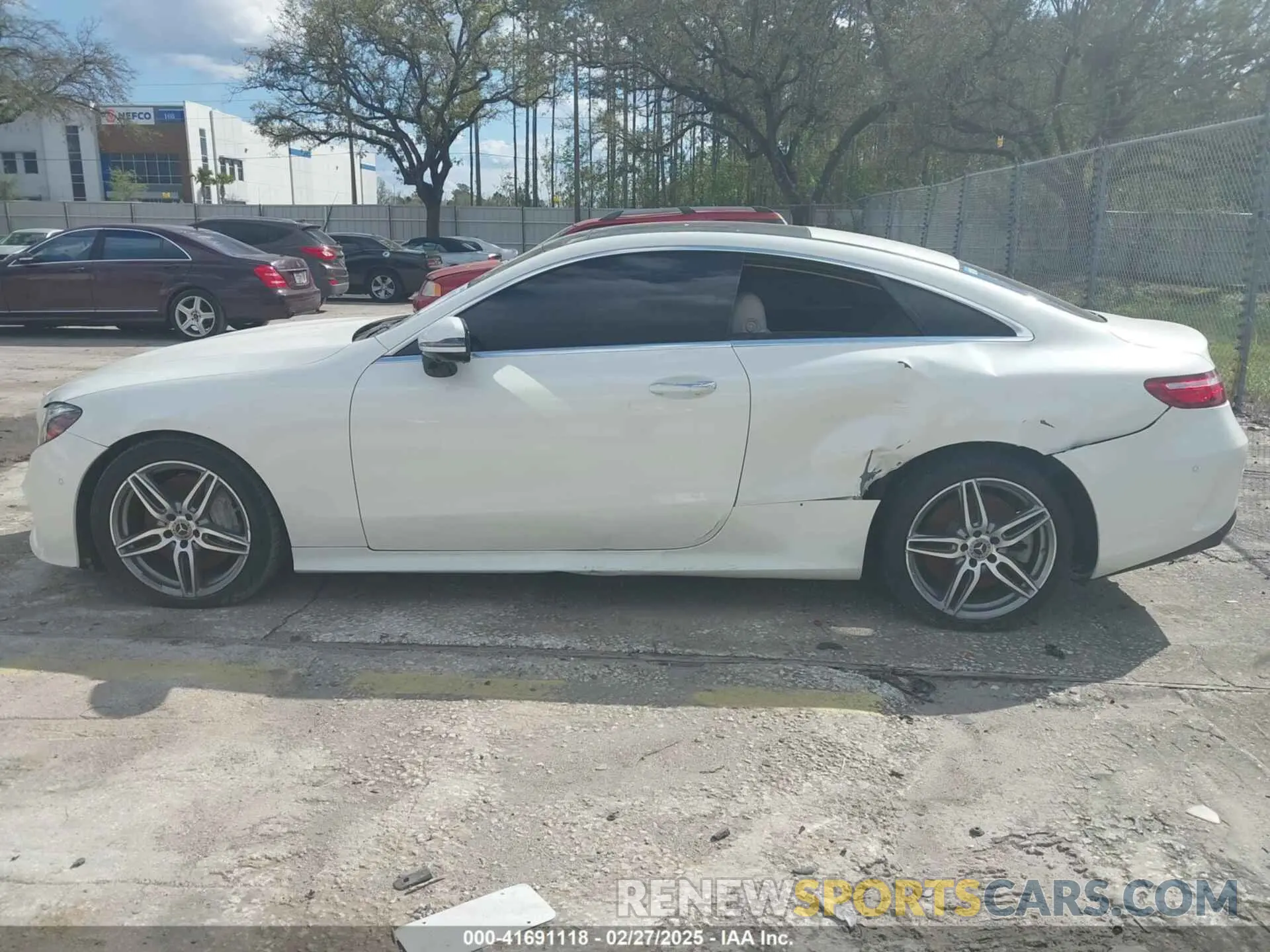 14 fotografías del automóvil dañado WDD1J6HB8KF074413 MERCEDES-BENZ E 450 2019