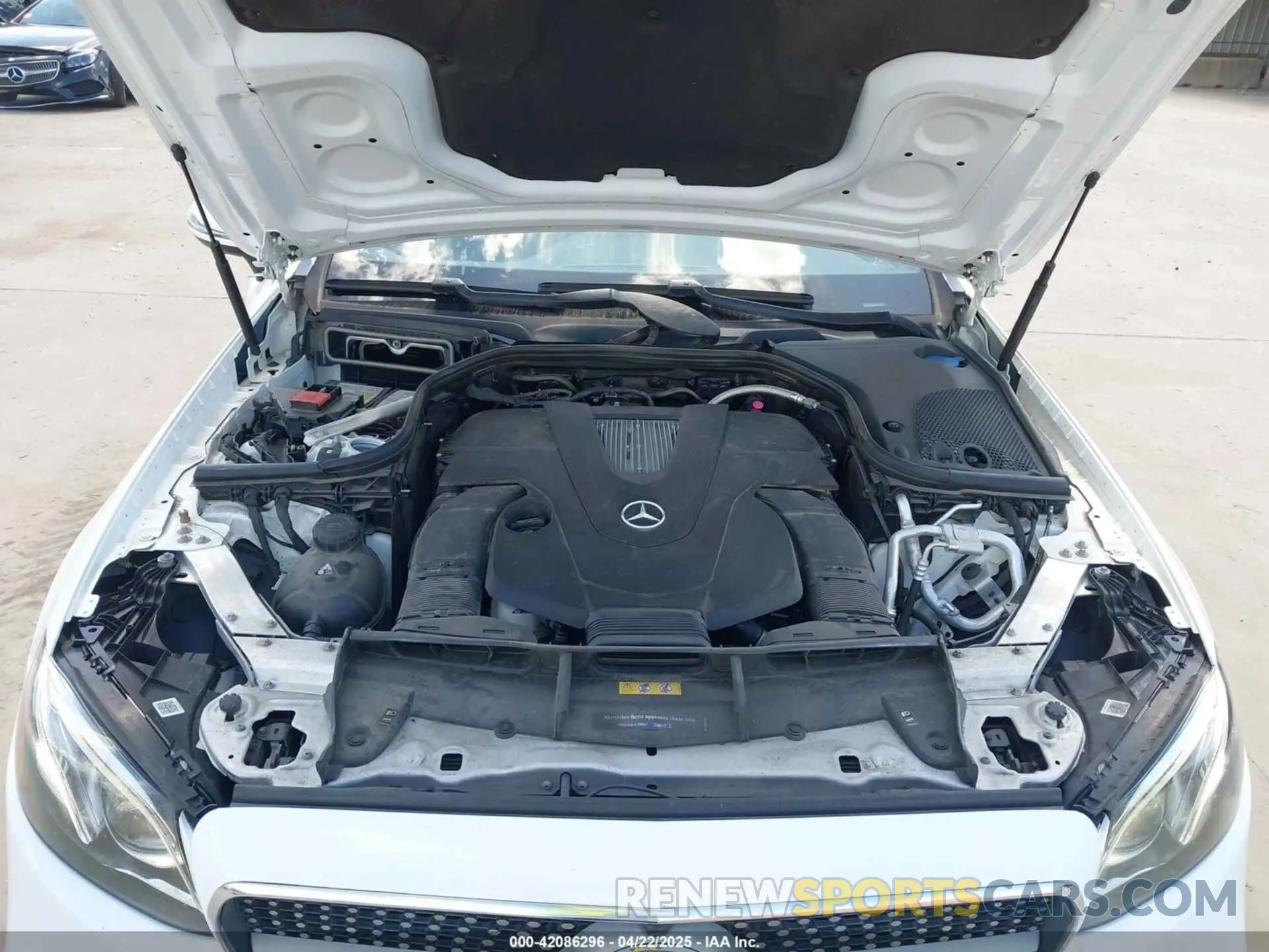 10 fotografías del automóvil dañado WDD1J6JB9KF081820 MERCEDES-BENZ E 450 2019