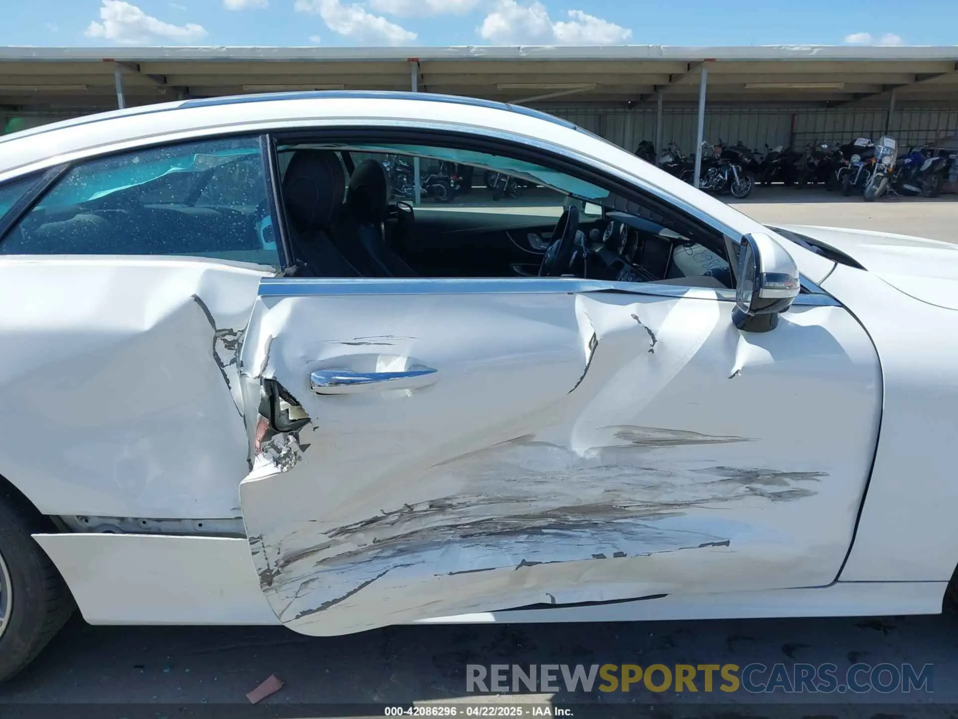 6 fotografías del automóvil dañado WDD1J6JB9KF081820 MERCEDES-BENZ E 450 2019