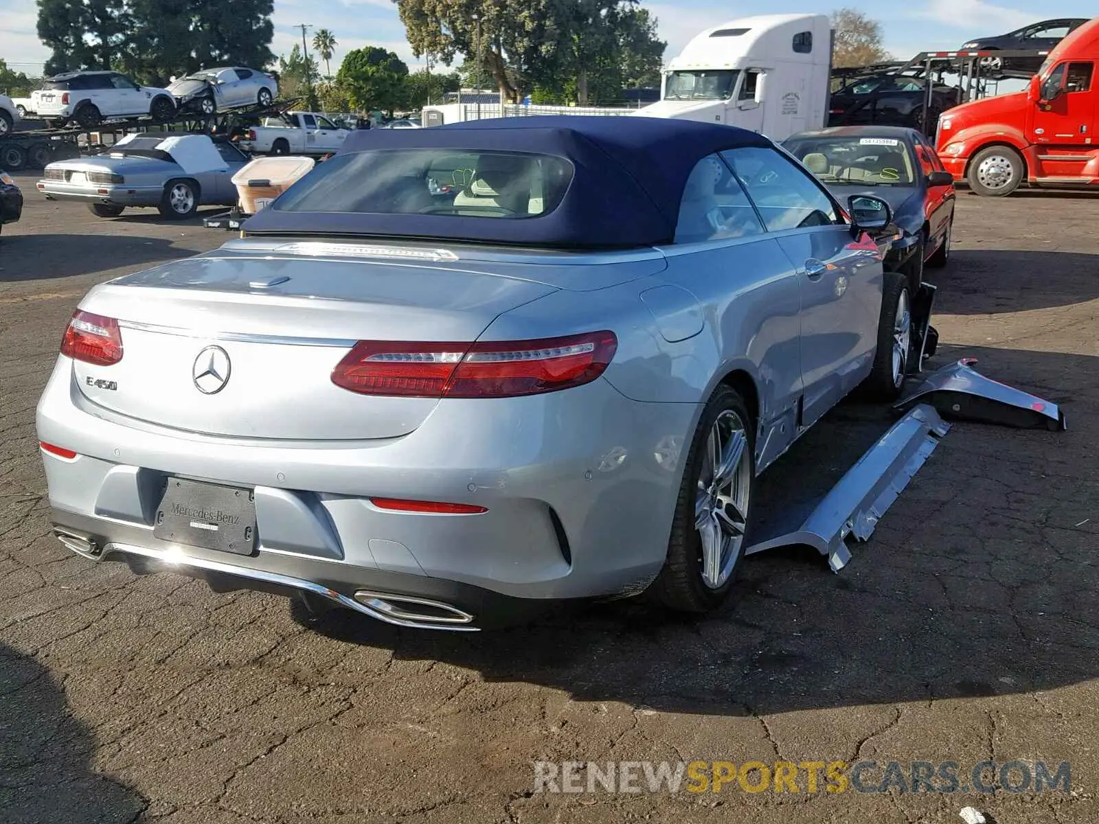 4 fotografías del automóvil dañado WDD1K6HB6KF075816 MERCEDES-BENZ E 450 2019
