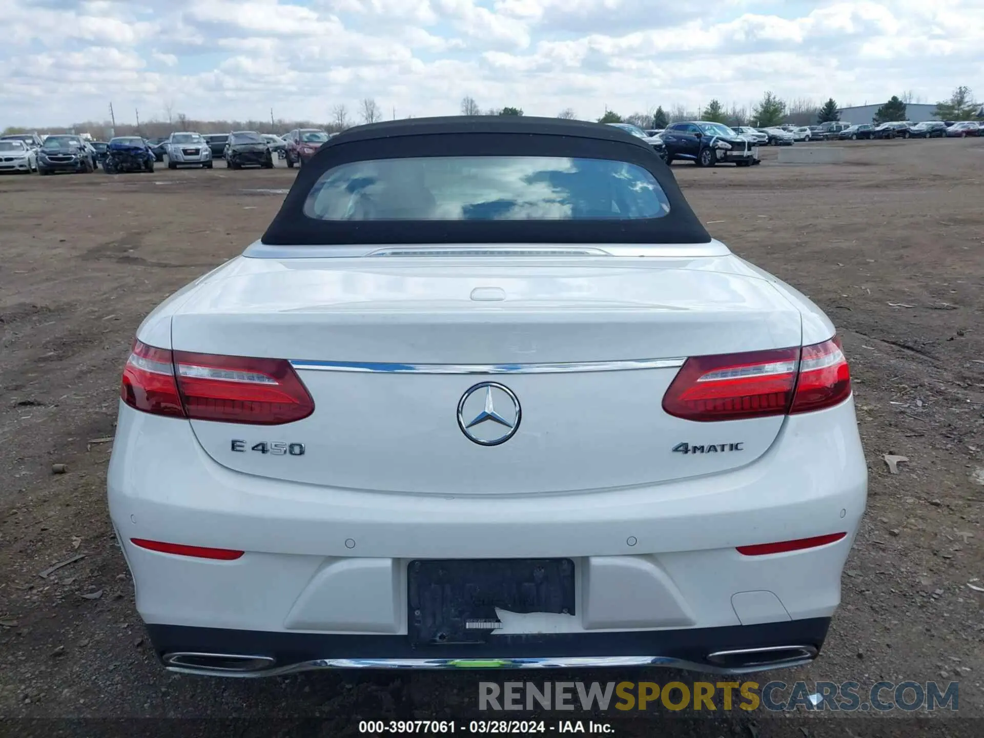 16 fotografías del automóvil dañado WDD1K6JB4KF101064 MERCEDES-BENZ E 450 2019