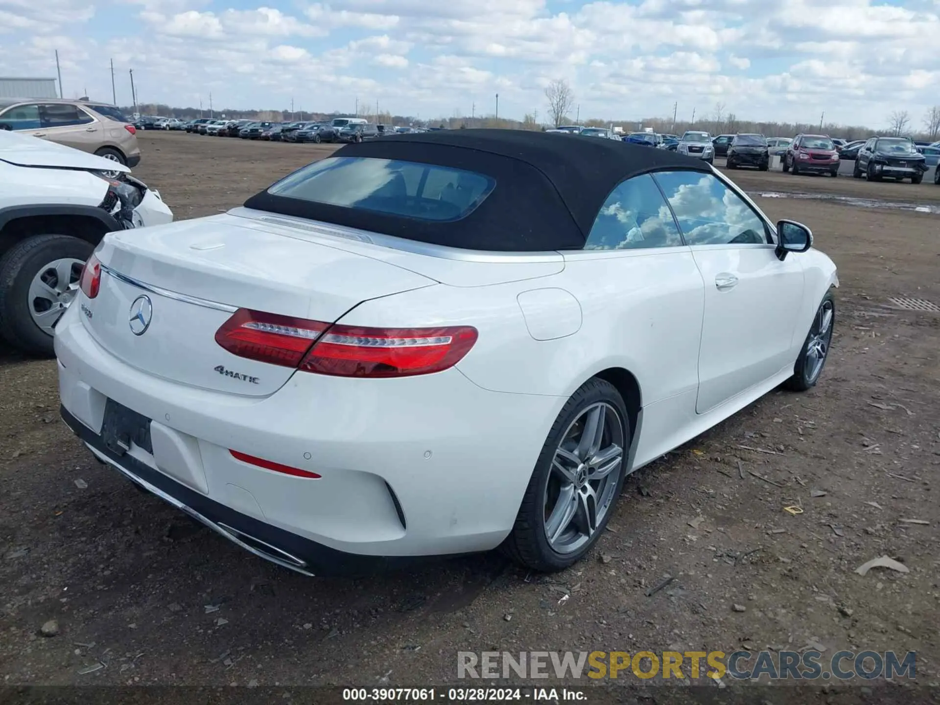 4 fotografías del automóvil dañado WDD1K6JB4KF101064 MERCEDES-BENZ E 450 2019