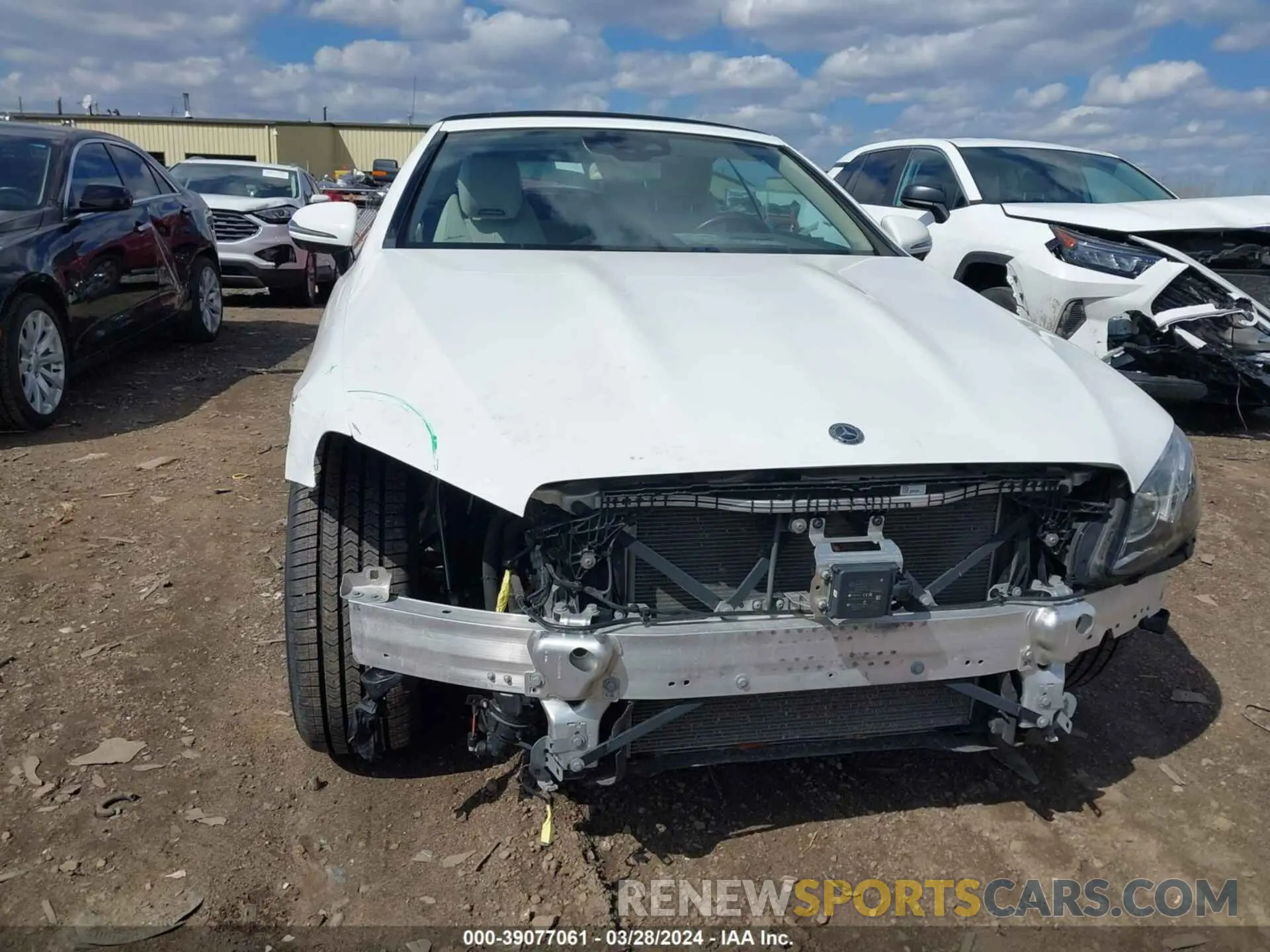 6 fotografías del automóvil dañado WDD1K6JB4KF101064 MERCEDES-BENZ E 450 2019