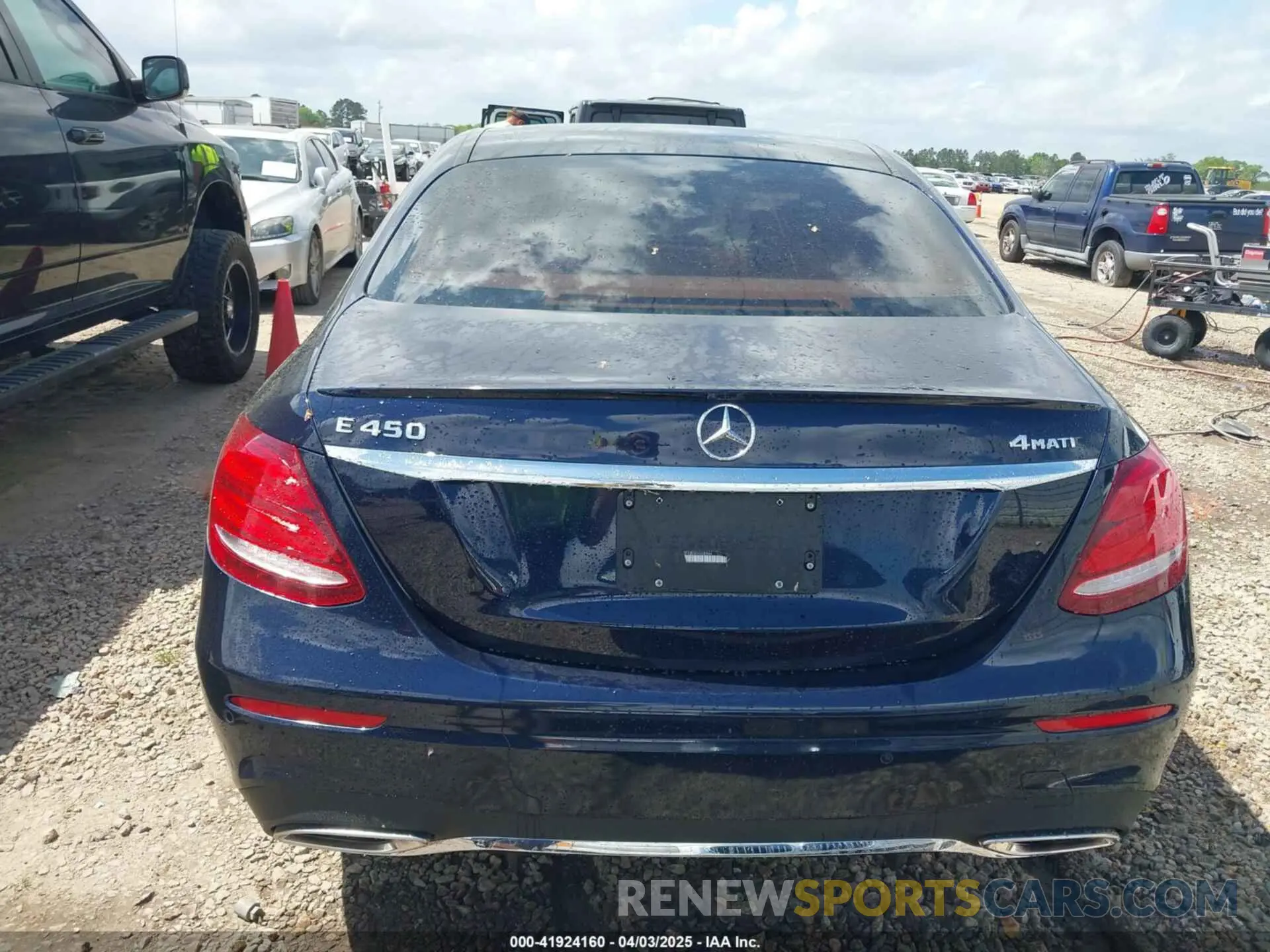 16 fotografías del automóvil dañado WDDZF6JB3KA508944 MERCEDES-BENZ E 450 2019