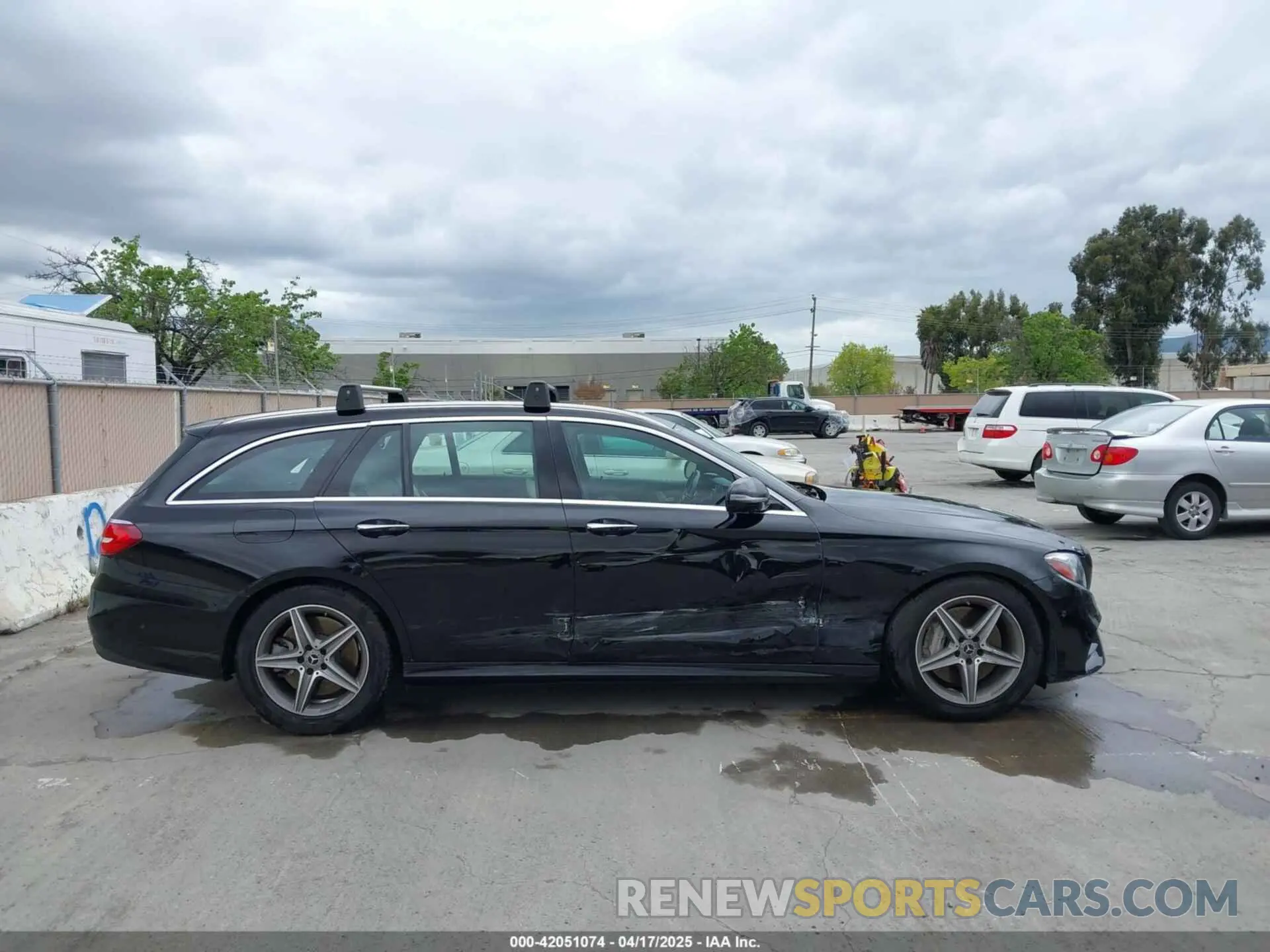 13 fotografías del automóvil dañado WDDZH6JB2KA583502 MERCEDES-BENZ E 450 2019