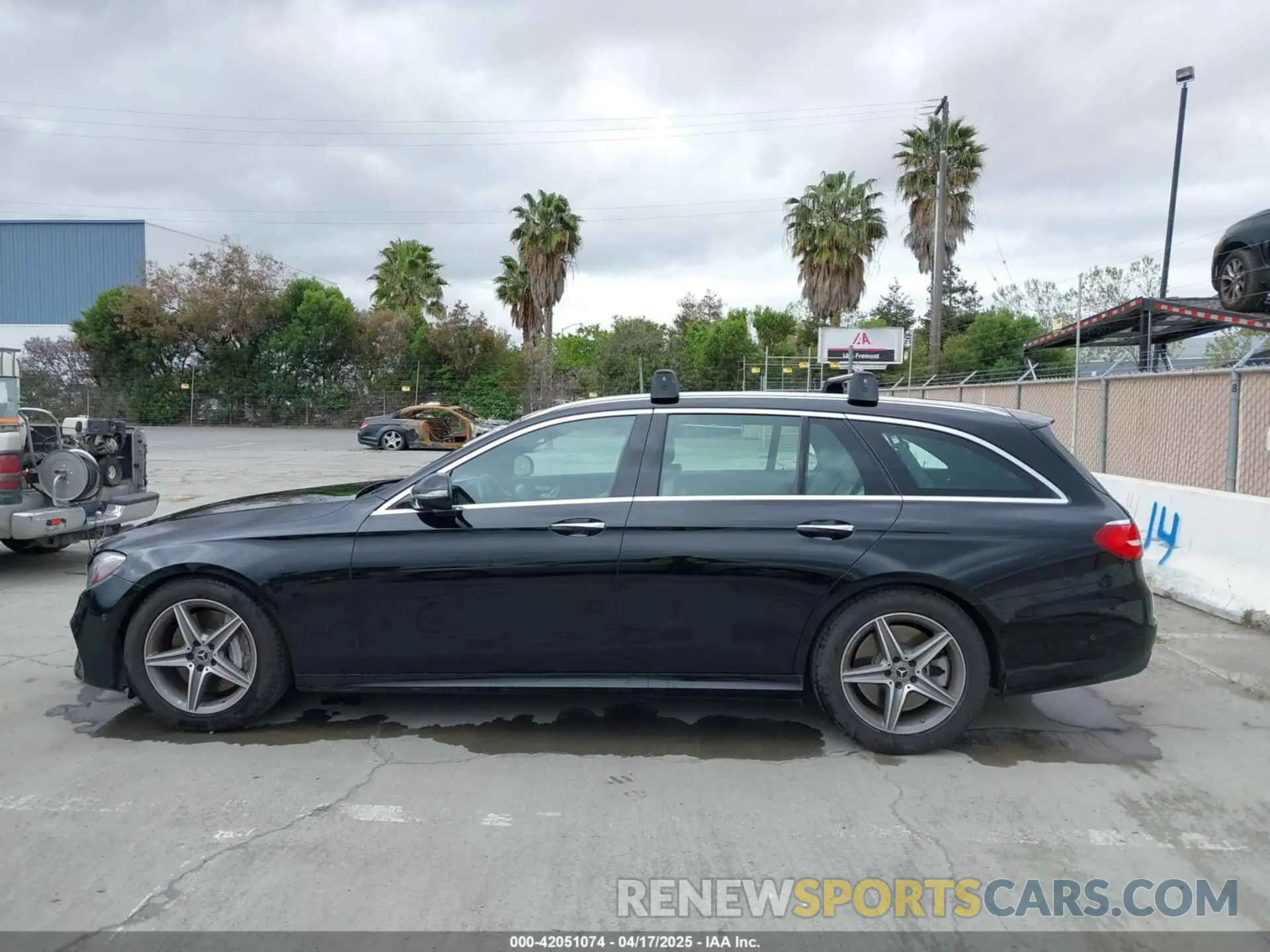 14 fotografías del automóvil dañado WDDZH6JB2KA583502 MERCEDES-BENZ E 450 2019