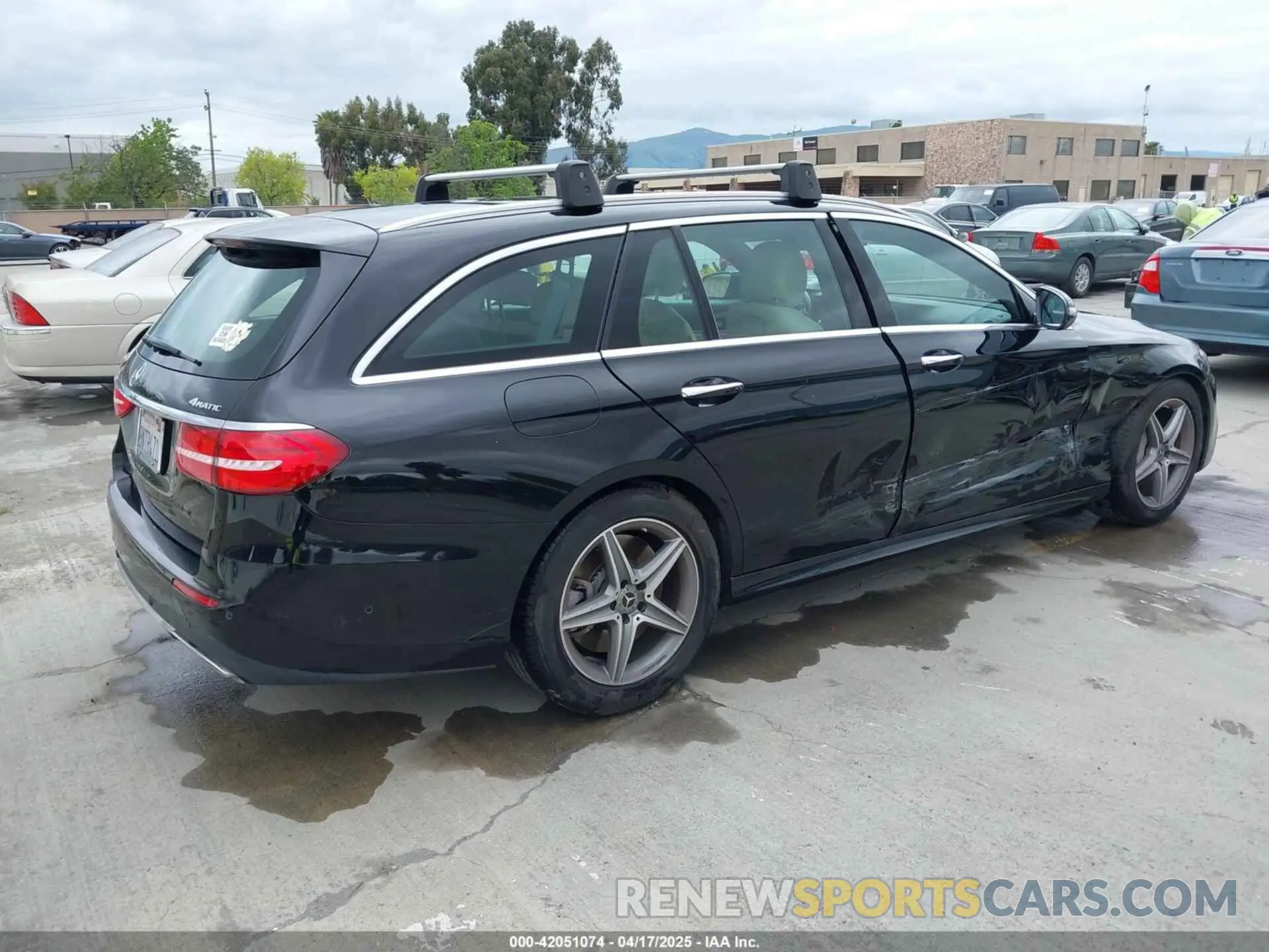 4 fotografías del automóvil dañado WDDZH6JB2KA583502 MERCEDES-BENZ E 450 2019