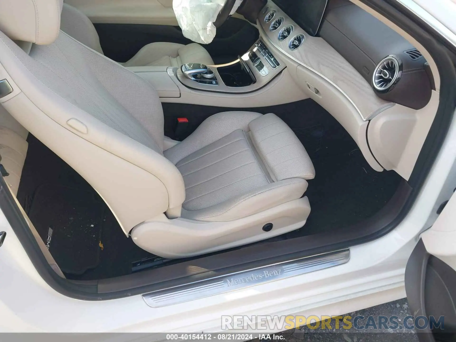 5 fotografías del automóvil dañado W1K1J6JB2LF134276 MERCEDES-BENZ E 450 2020