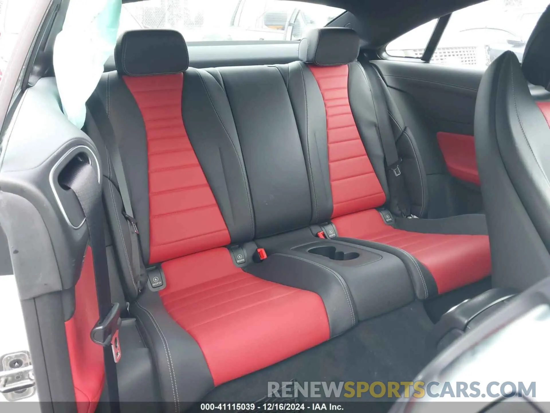 8 fotografías del automóvil dañado W1K1J6JB3LF132228 MERCEDES-BENZ E 450 2020