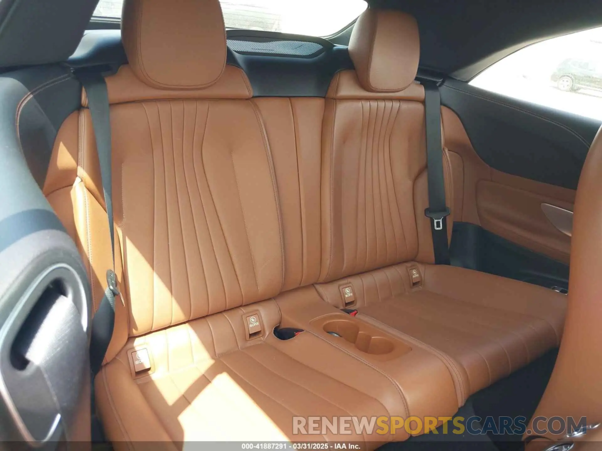 8 fotografías del automóvil dañado W1K1K6HB7LF145406 MERCEDES-BENZ E 450 2020