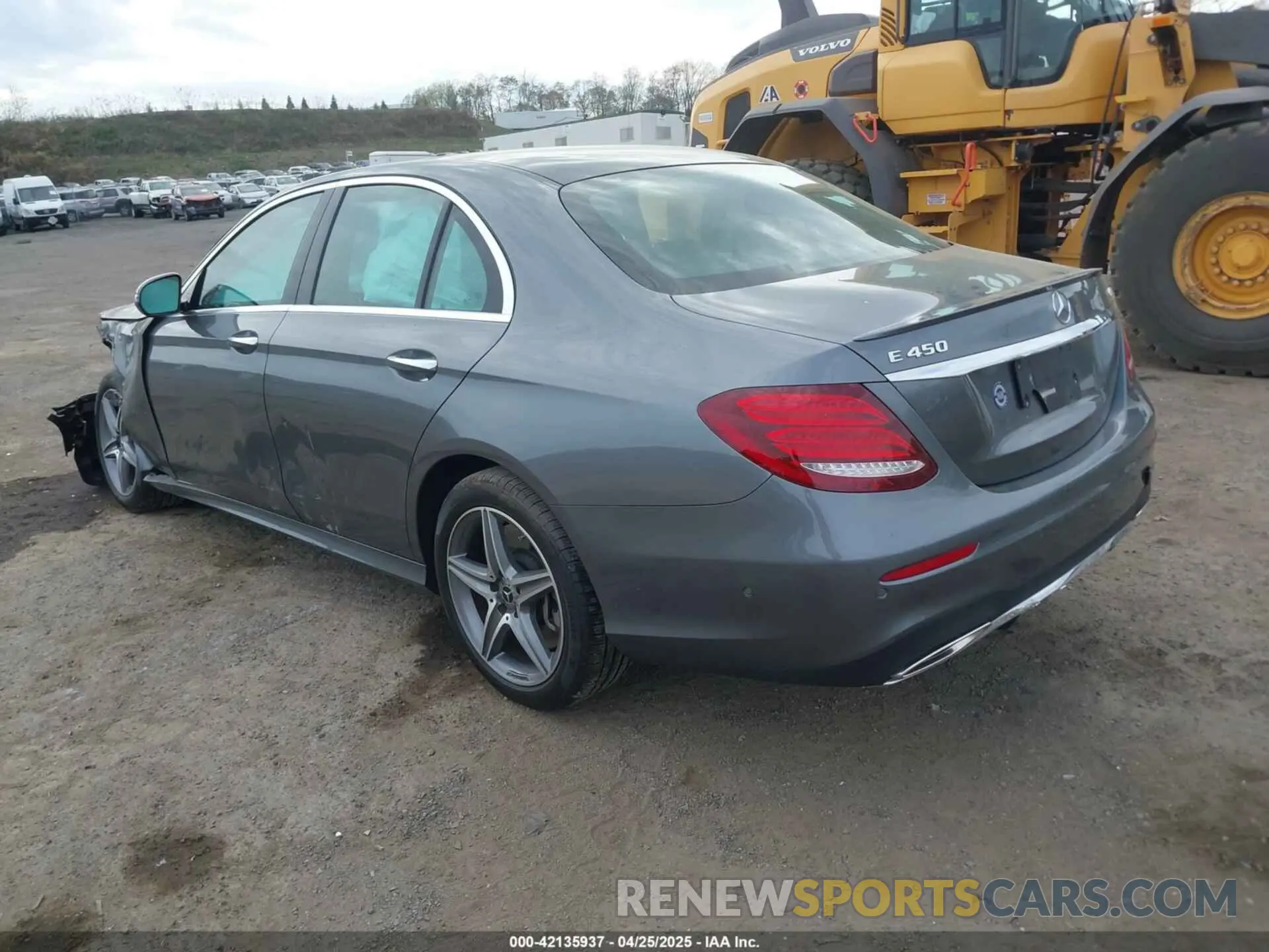 3 fotografías del automóvil dañado W1KZF6JB4LA832485 MERCEDES-BENZ E 450 2020
