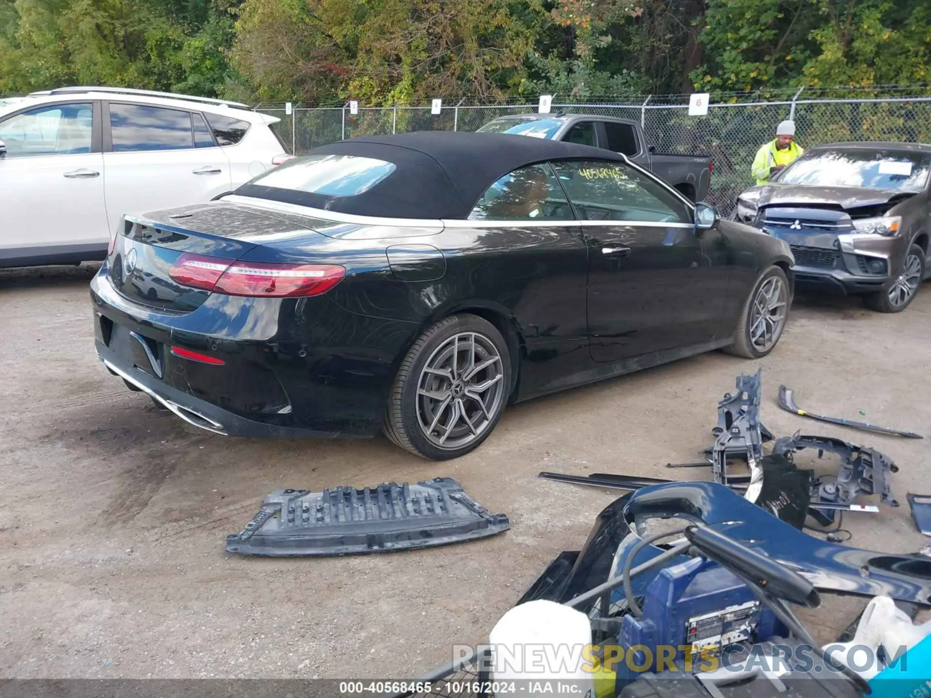 4 fotografías del automóvil dañado W1K1K5JB7MF157058 MERCEDES-BENZ E 450 2021