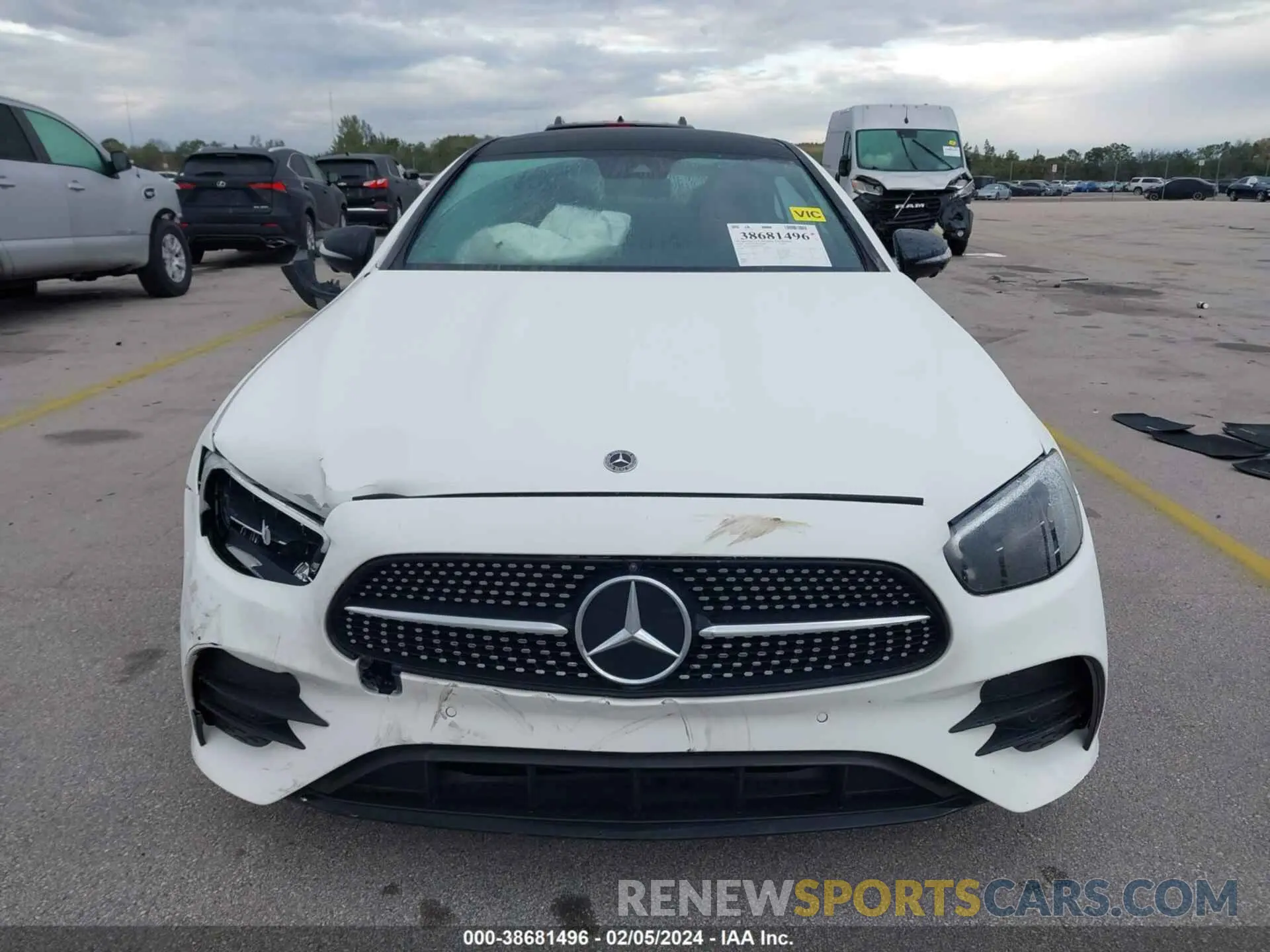 11 fotografías del automóvil dañado W1K1J5JB6NF185602 MERCEDES-BENZ E 450 2022