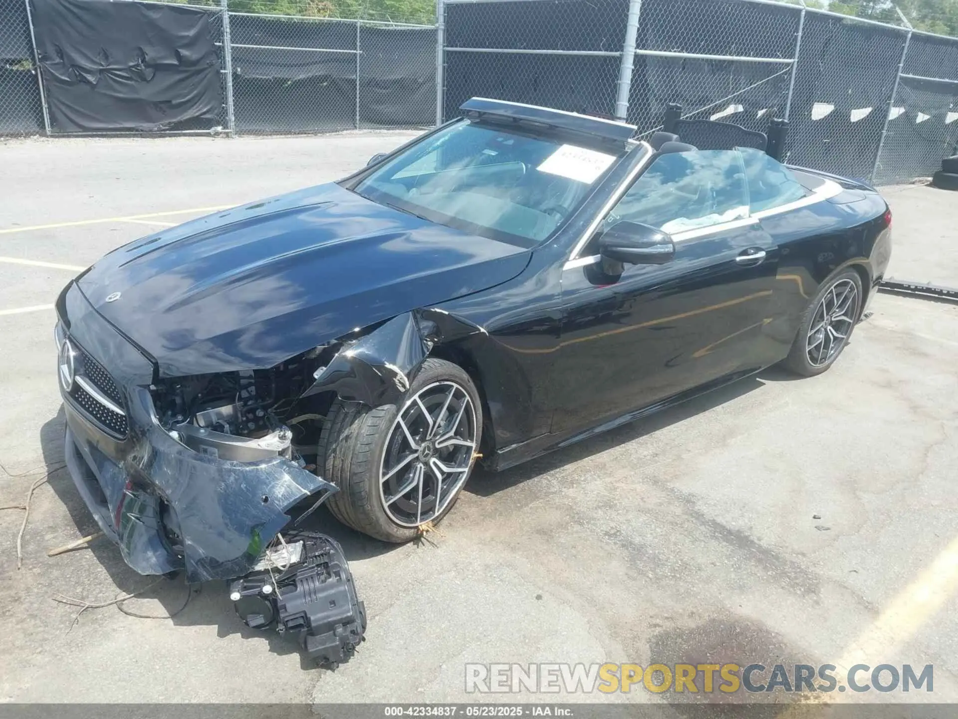 2 fotografías del automóvil dañado W1K1K5JB2PF207529 MERCEDES-BENZ E 450 2023