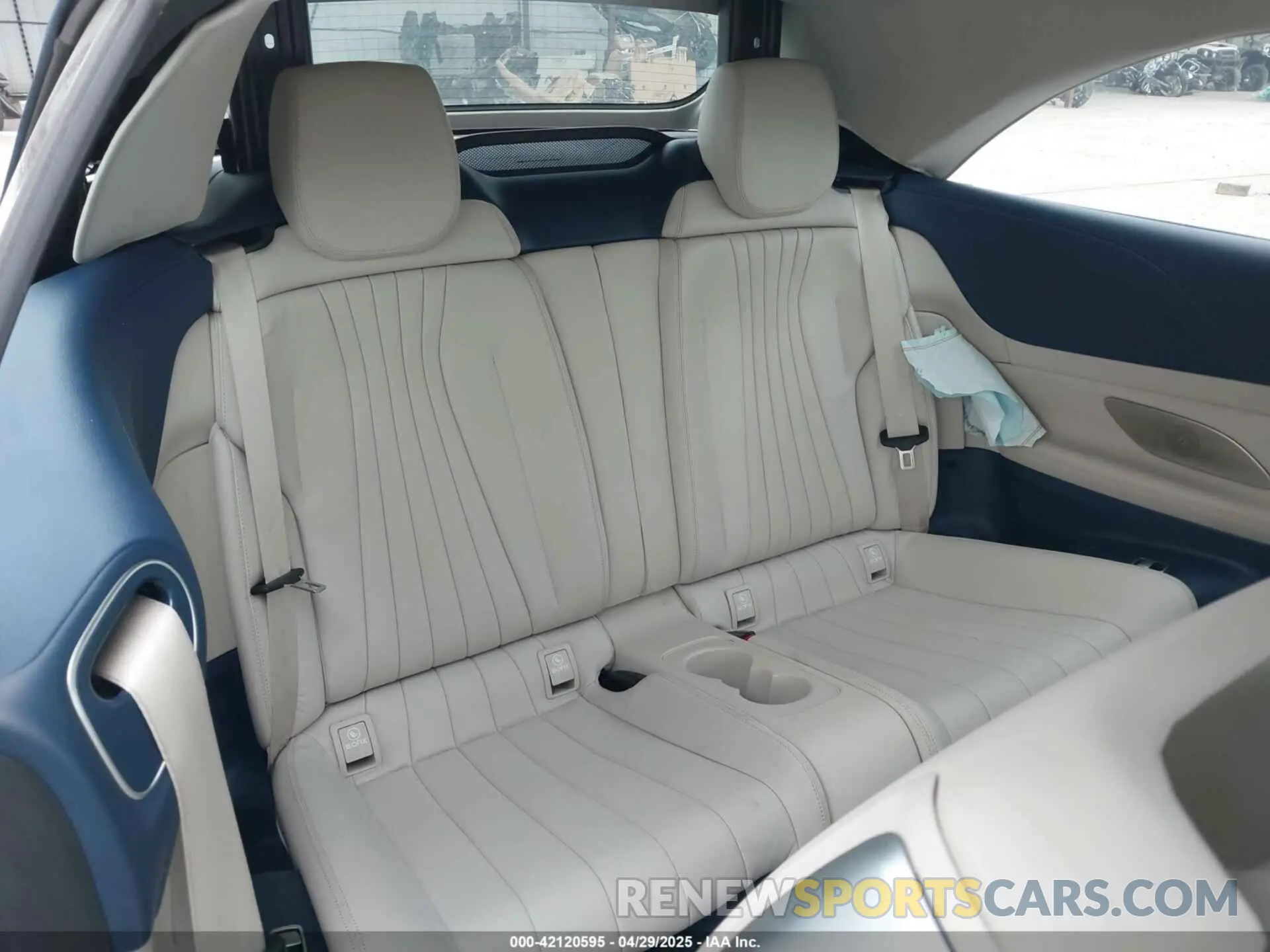 8 fotografías del automóvil dañado W1K1K5KB8PF208845 MERCEDES-BENZ E 450 2023