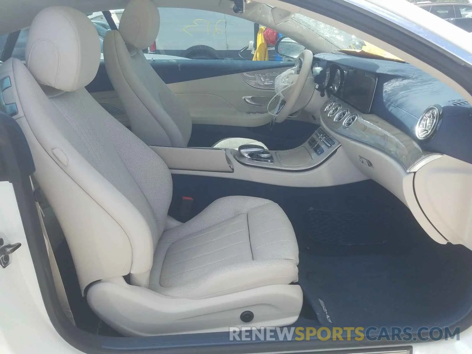 5 fotografías del automóvil dañado WDD1J6JB9KF078433 MERCEDES-BENZ E 450 4MAT 2019