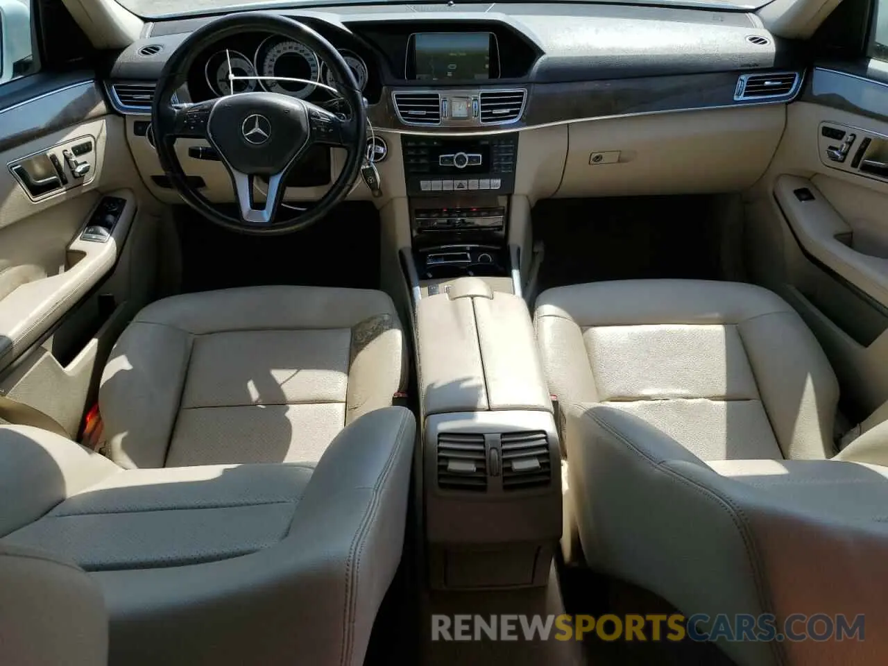 8 fotografías del automóvil dañado WDDHF9HB7EA883887 MERCEDES-BENZ E-CLASS 2014
