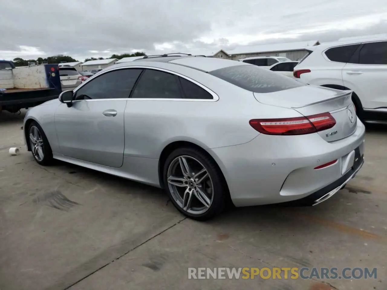 2 fotografías del automóvil dañado WDD1J6HB7KF108437 MERCEDES-BENZ E-CLASS 2019
