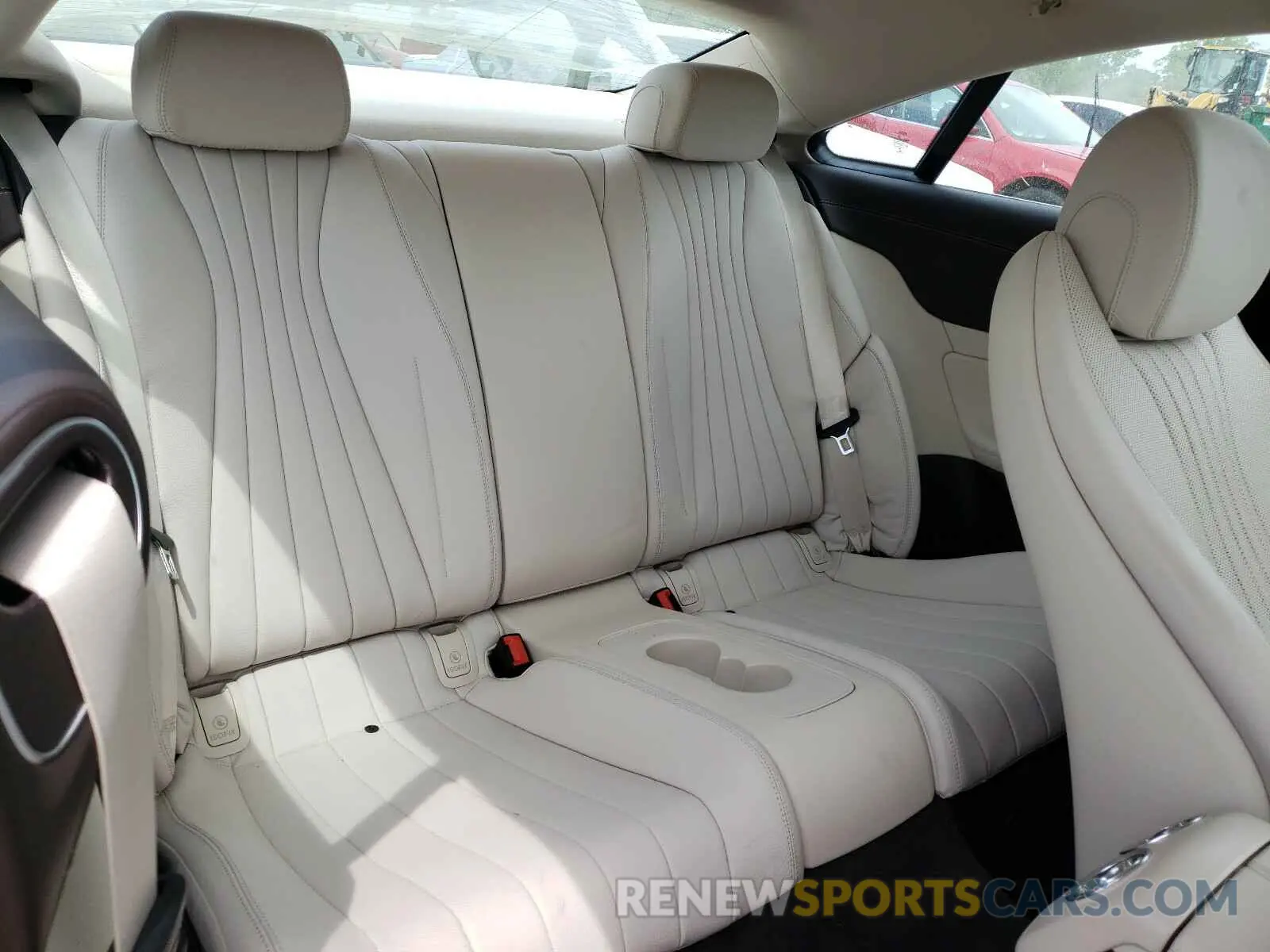 6 fotografías del automóvil dañado WDD1J6JB5KF078431 MERCEDES-BENZ E CLASS 2019