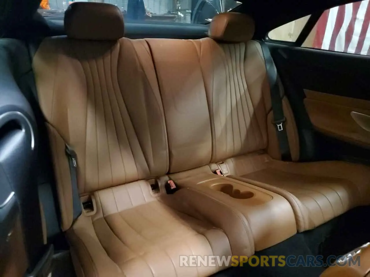 10 fotografías del automóvil dañado WDD1J6JB5KF092927 MERCEDES-BENZ E-CLASS 2019