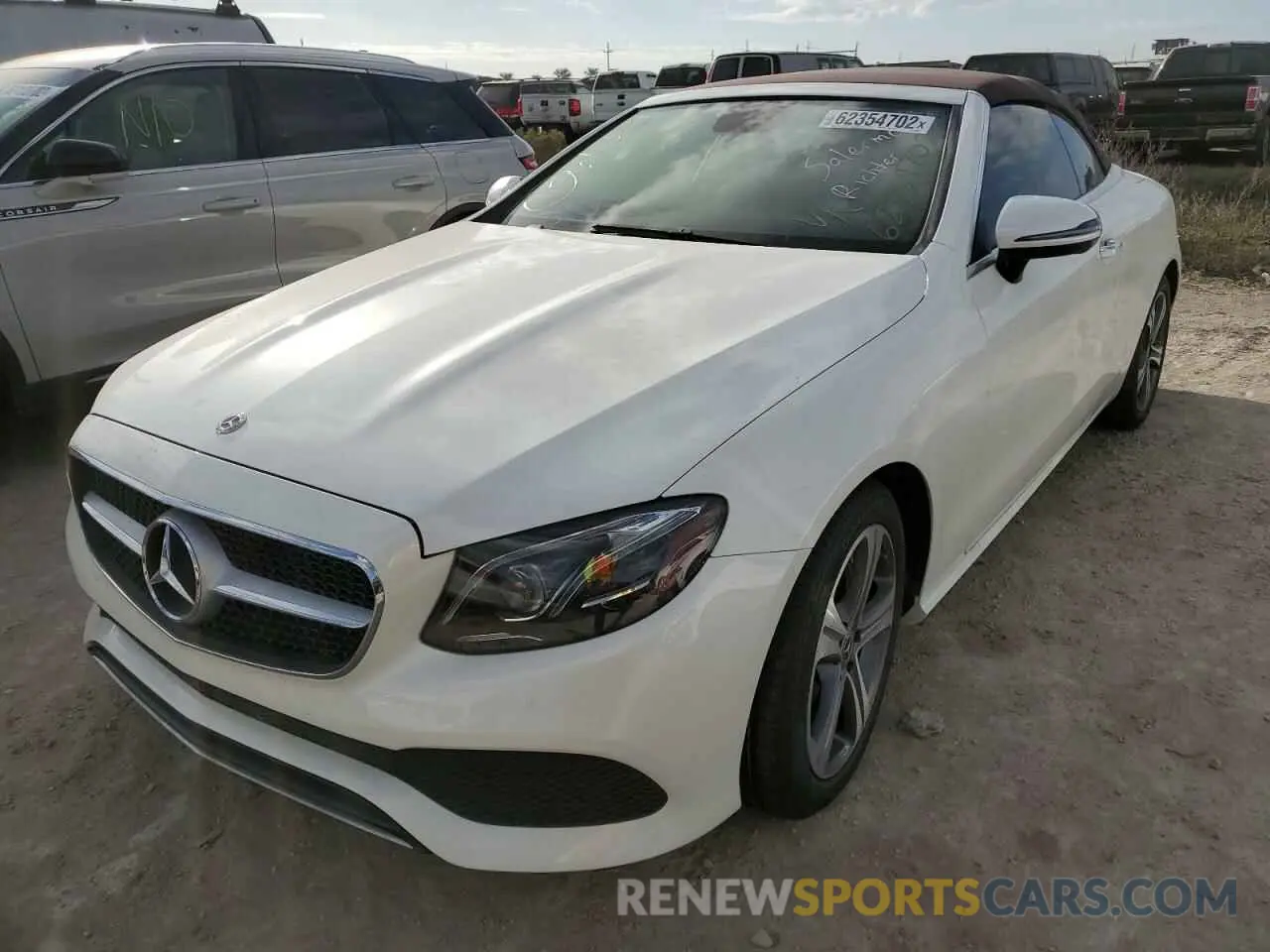 2 fotografías del automóvil dañado WDD1K6JB1KF085499 MERCEDES-BENZ E-CLASS 2019