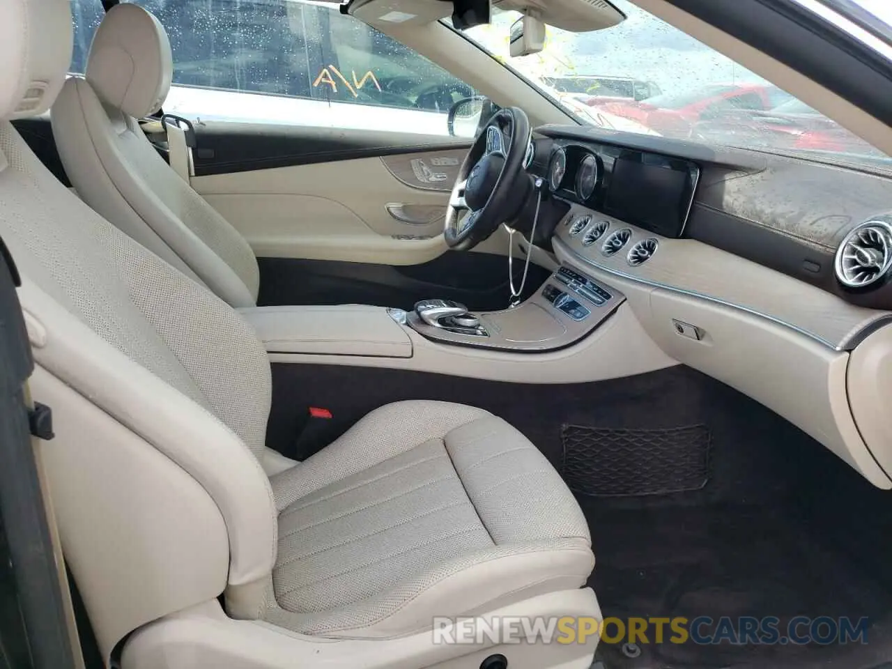 5 fotografías del automóvil dañado WDD1K6JB9KF080180 MERCEDES-BENZ E-CLASS 2019
