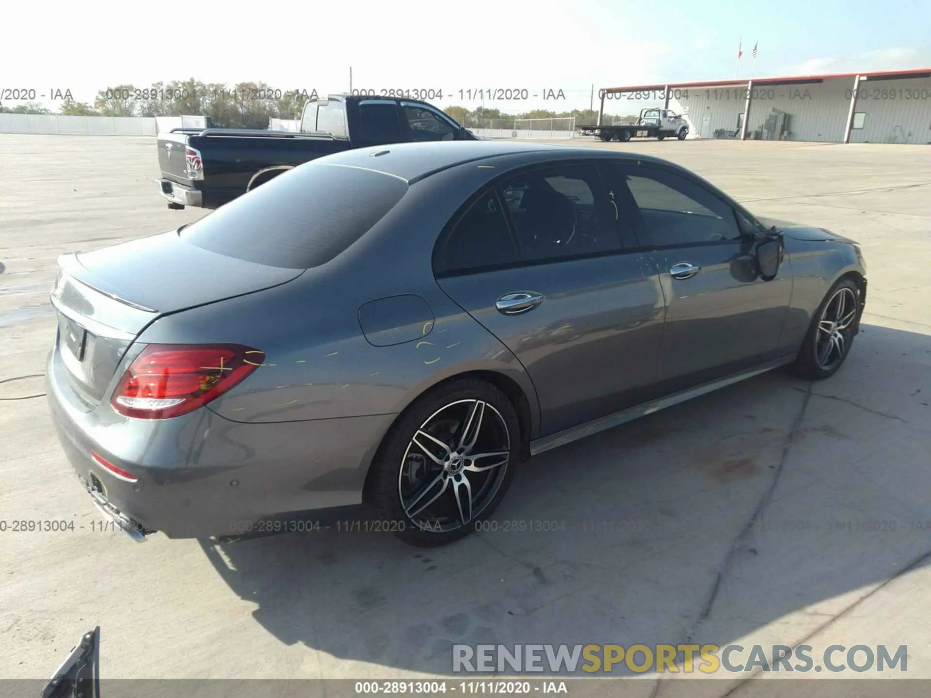 4 fotografías del automóvil dañado WDDZF4JB0KA644856 MERCEDES-BENZ E-CLASS 2019