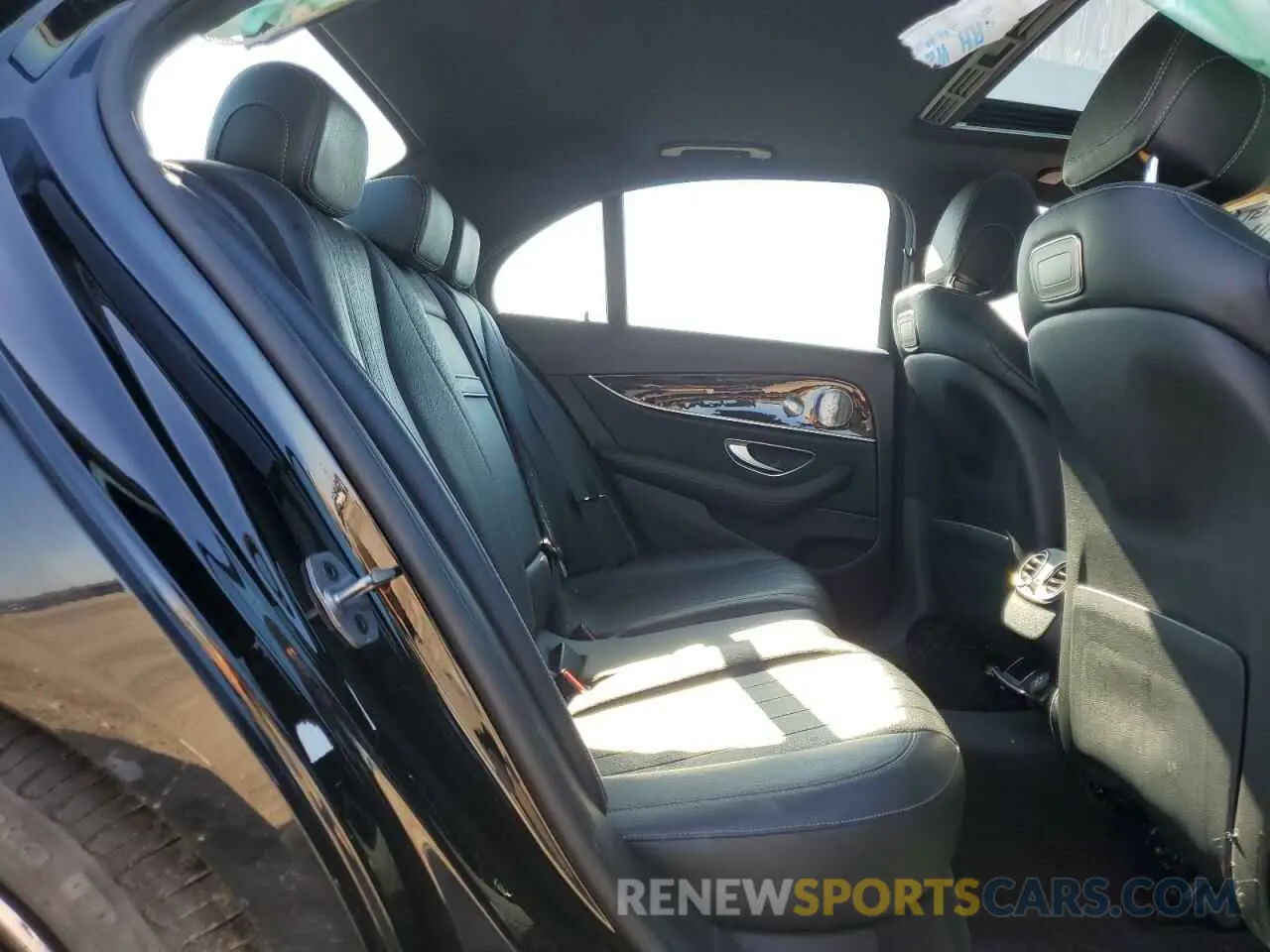 10 fotografías del automóvil dañado WDDZF4JB0KA669868 MERCEDES-BENZ E-CLASS 2019