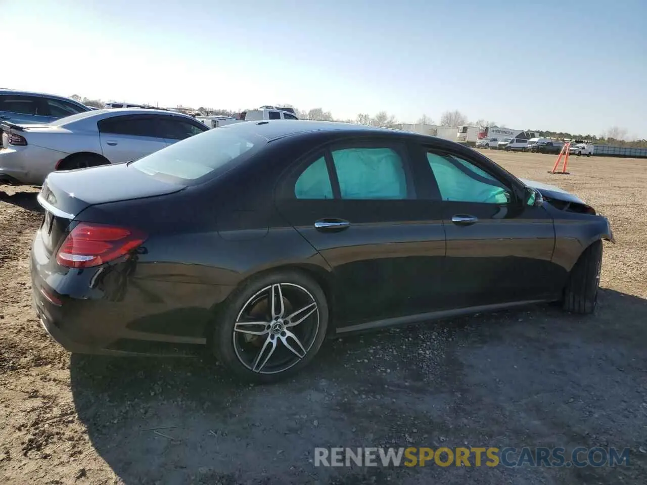 3 fotografías del automóvil dañado WDDZF4JB0KA669868 MERCEDES-BENZ E-CLASS 2019