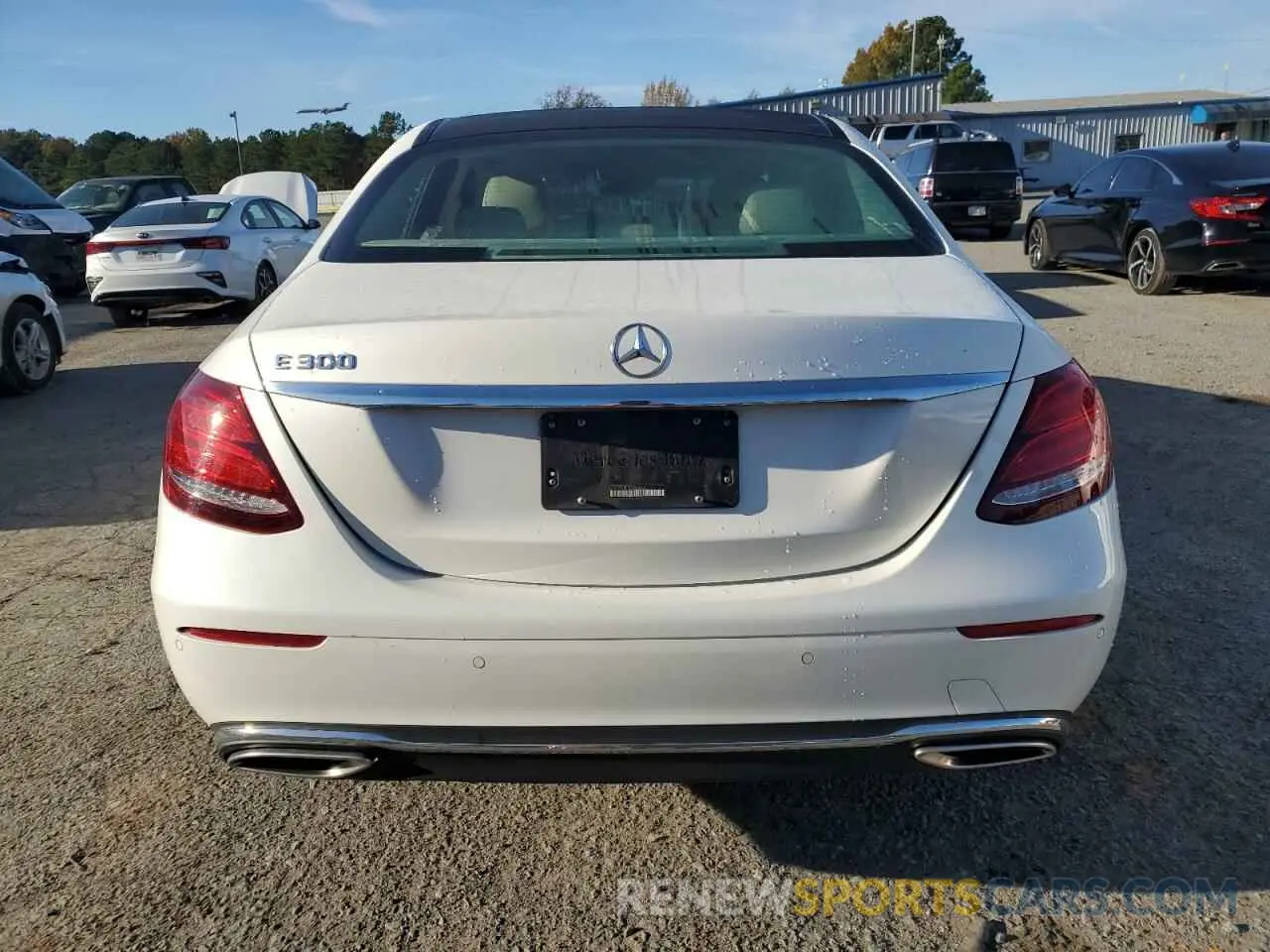 6 fotografías del automóvil dañado WDDZF4JB1KA563512 MERCEDES-BENZ E-CLASS 2019