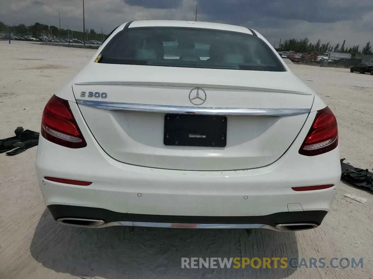 6 fotografías del automóvil dañado WDDZF4JB1KA573182 MERCEDES-BENZ E-CLASS 2019