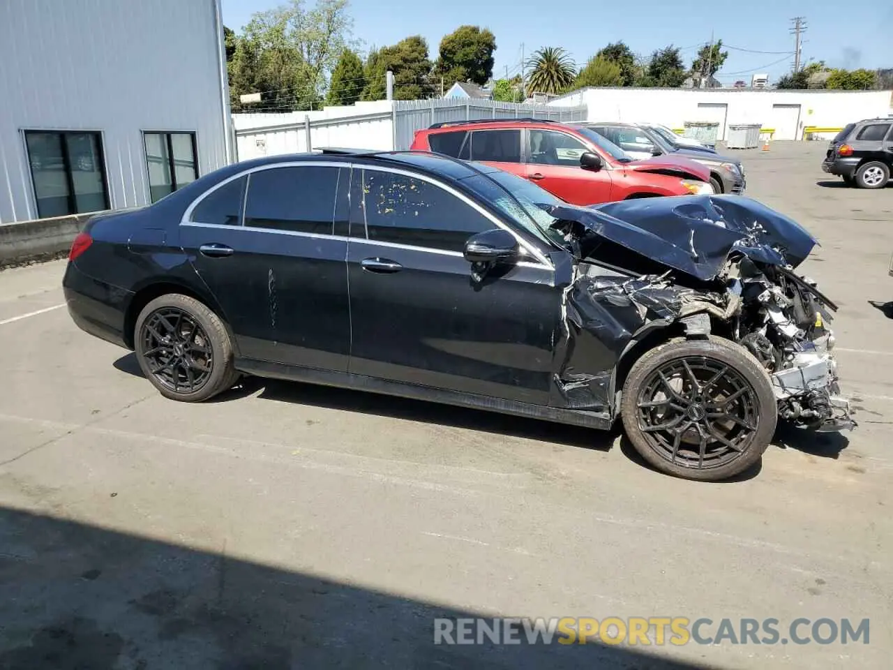 4 fotografías del automóvil dañado WDDZF4JB2KA547240 MERCEDES-BENZ E-CLASS 2019