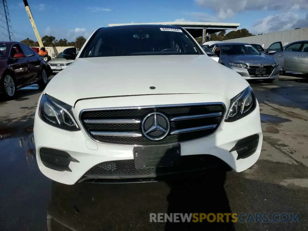 5 fotografías del automóvil dañado WDDZF4JB2KA646074 MERCEDES-BENZ E-CLASS 2019