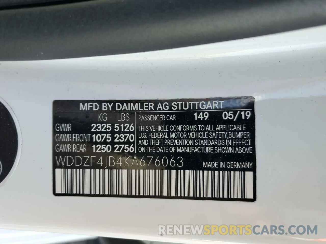 12 fotografías del automóvil dañado WDDZF4JB4KA676063 MERCEDES-BENZ E-CLASS 2019