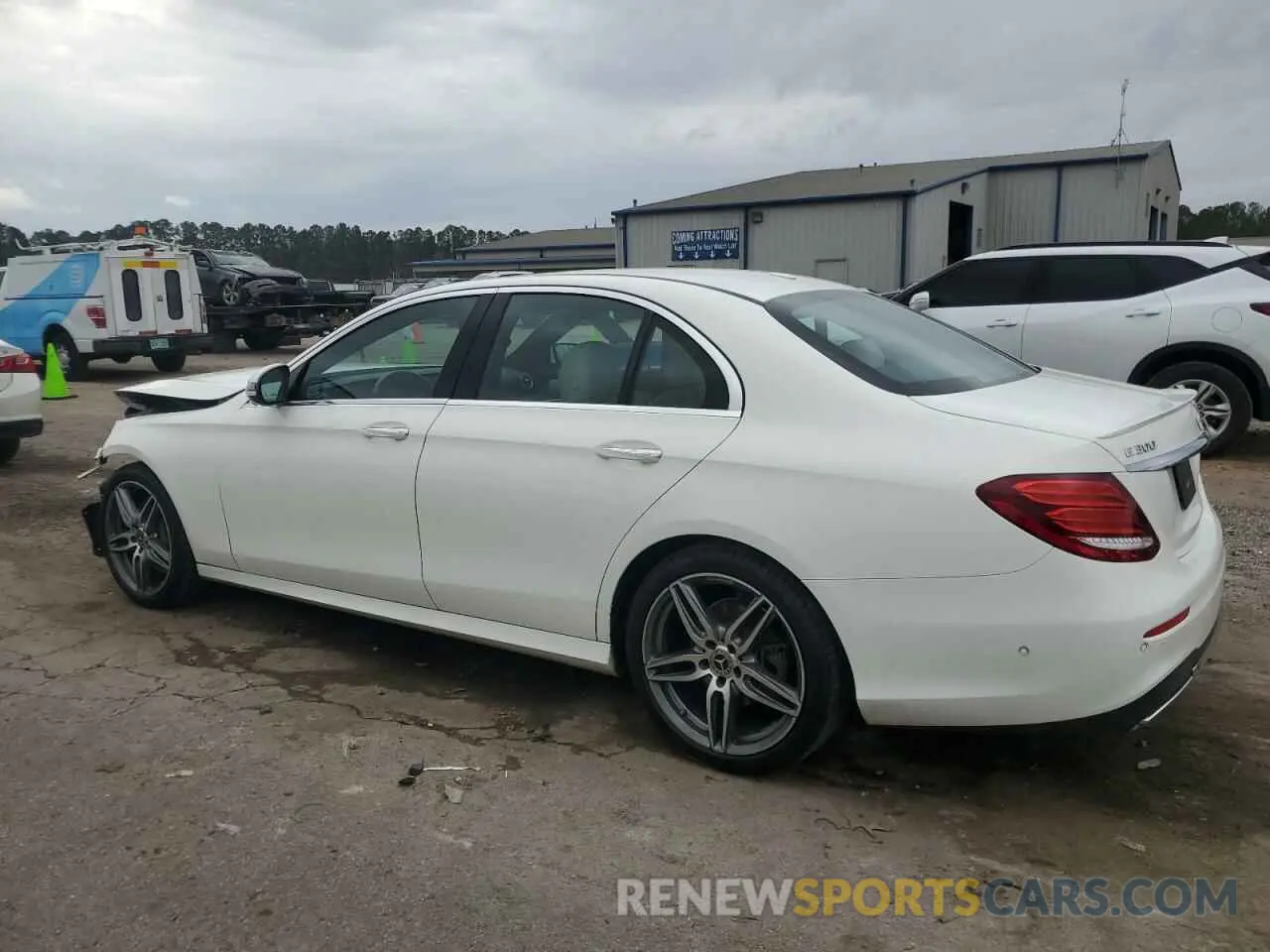 2 fotografías del automóvil dañado WDDZF4JB5KA641550 MERCEDES-BENZ E-CLASS 2019