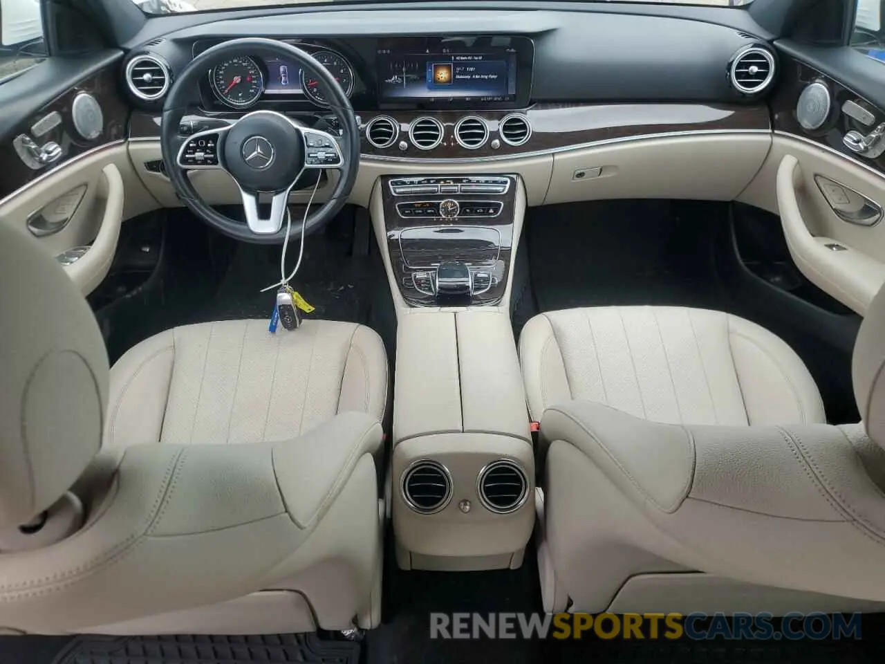 8 fotografías del automóvil dañado WDDZF4JB5KA641550 MERCEDES-BENZ E-CLASS 2019