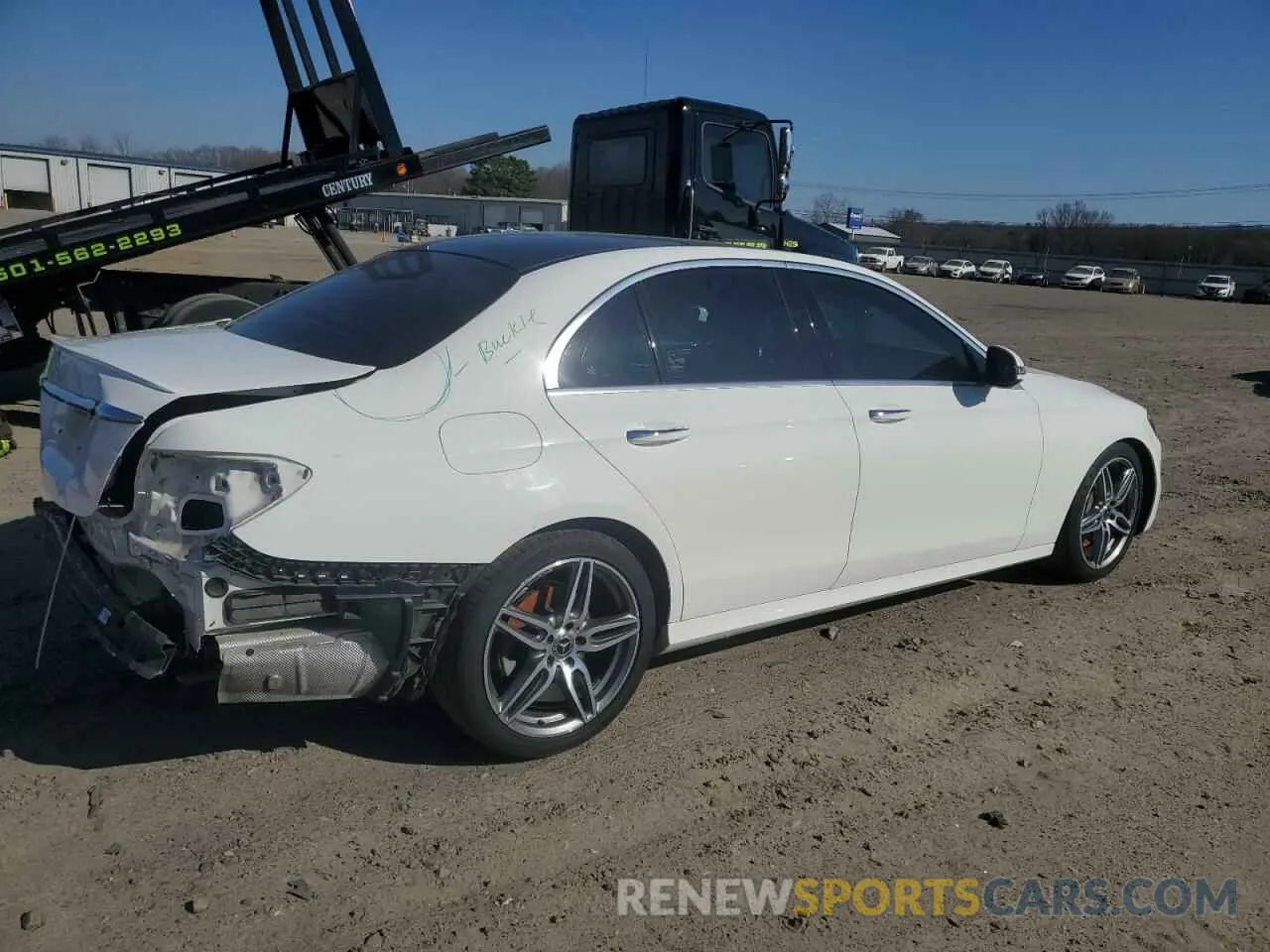 3 fotografías del automóvil dañado WDDZF4JB6KA558807 MERCEDES-BENZ E-CLASS 2019