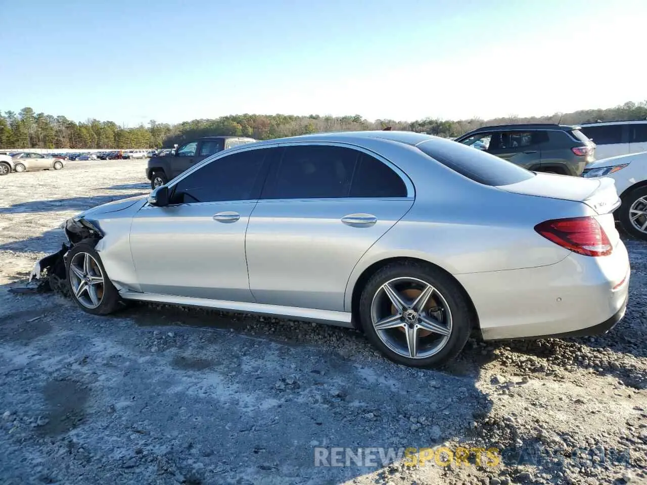 2 fotografías del automóvil dañado WDDZF4JB7KA529350 MERCEDES-BENZ E-CLASS 2019