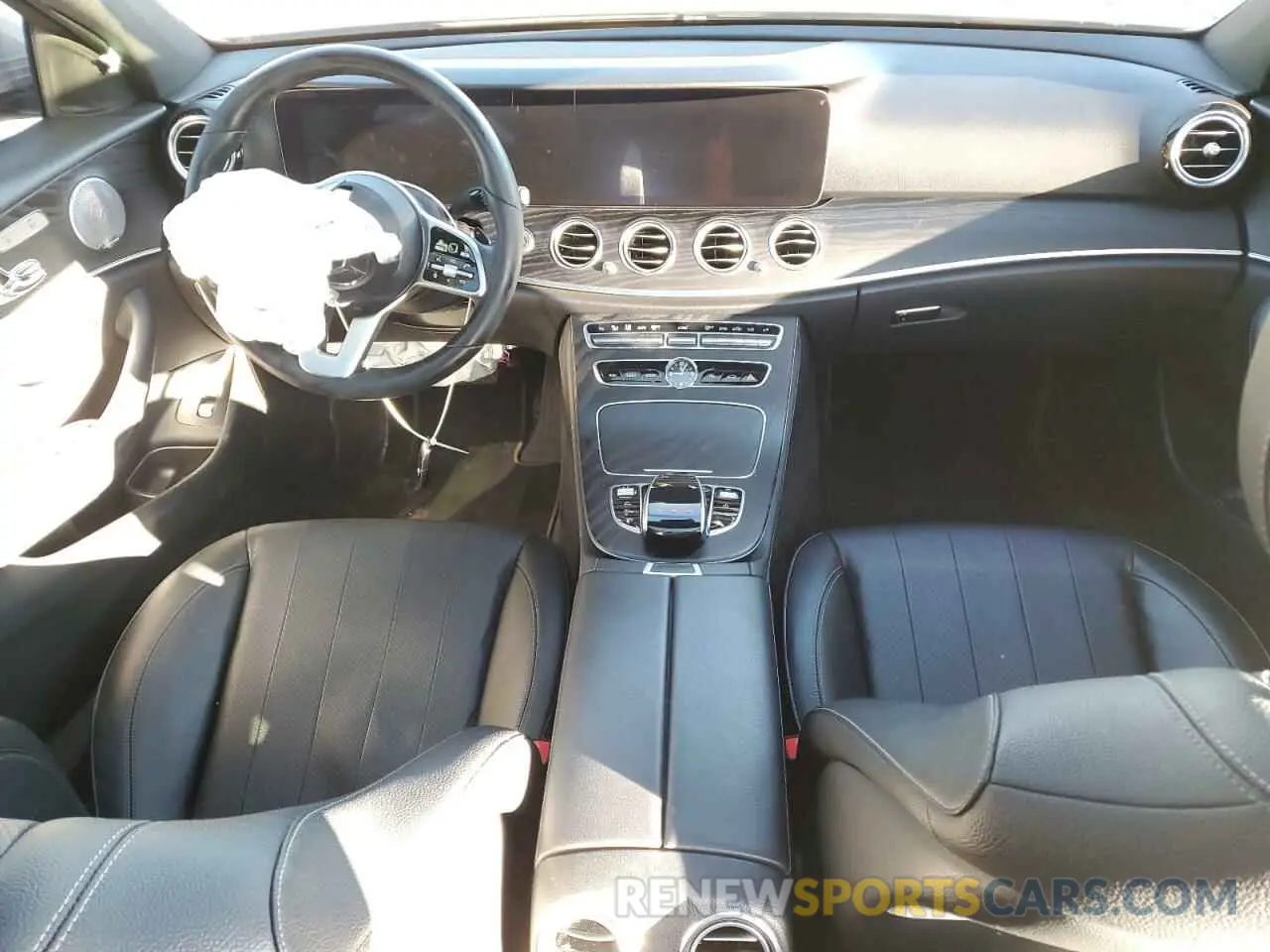 8 fotografías del automóvil dañado WDDZF4JB7KA529350 MERCEDES-BENZ E-CLASS 2019