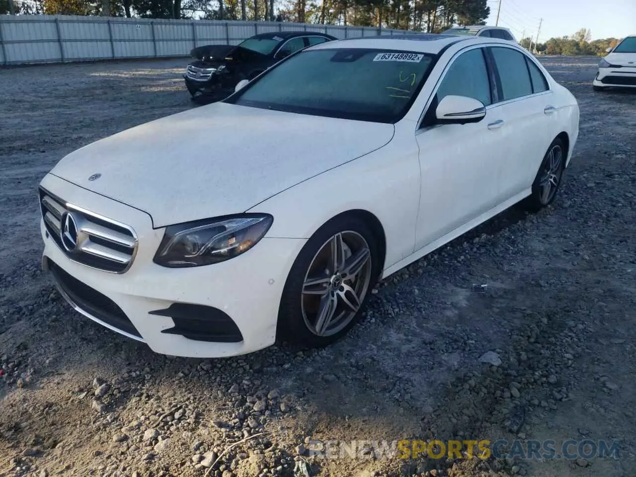 2 fotografías del automóvil dañado WDDZF4JB7KA546438 MERCEDES-BENZ E-CLASS 2019