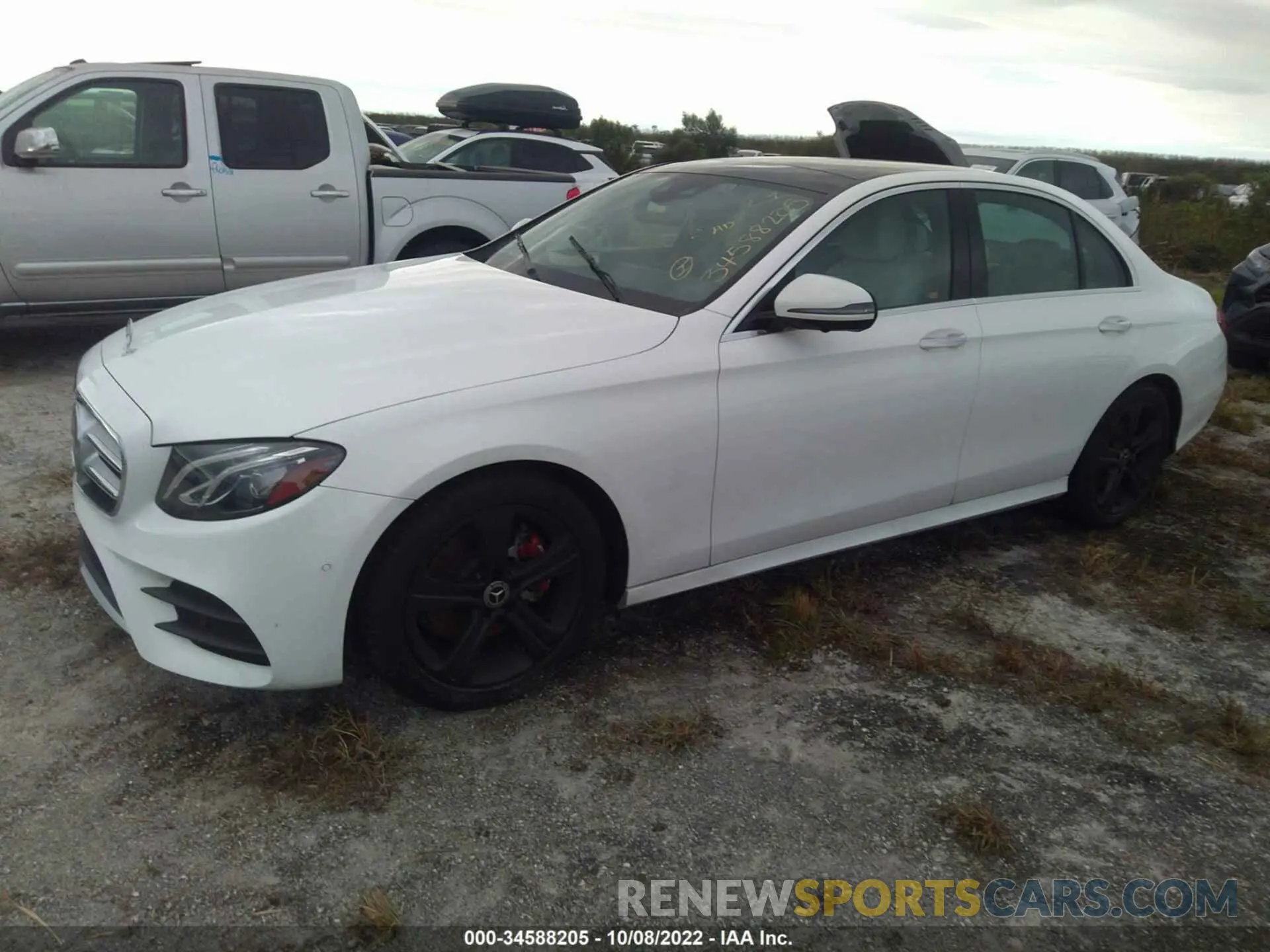2 fotografías del automóvil dañado WDDZF4JB7KA676543 MERCEDES-BENZ E-CLASS 2019