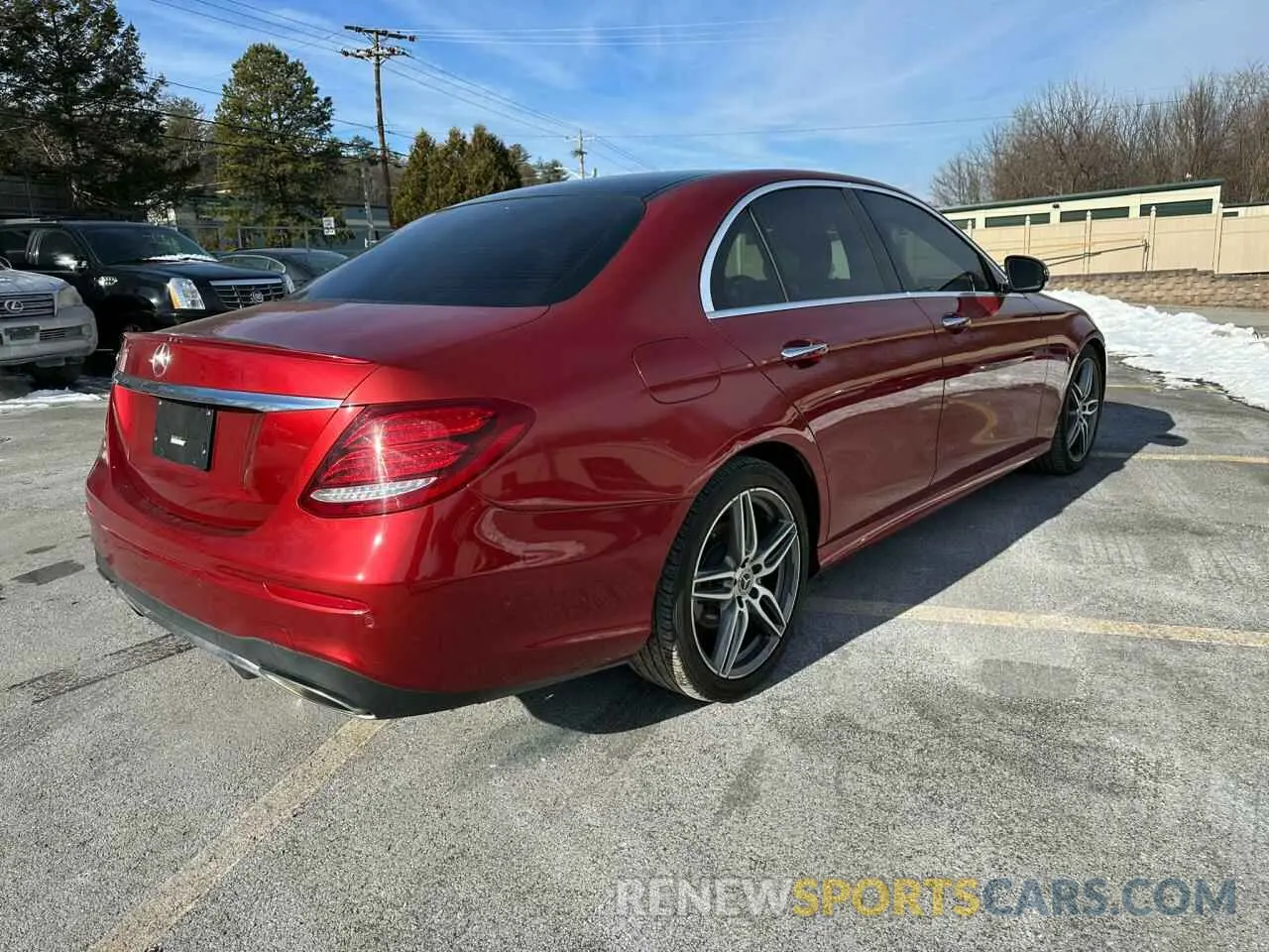 3 fotografías del automóvil dañado WDDZF4JB8KA586379 MERCEDES-BENZ E-CLASS 2019