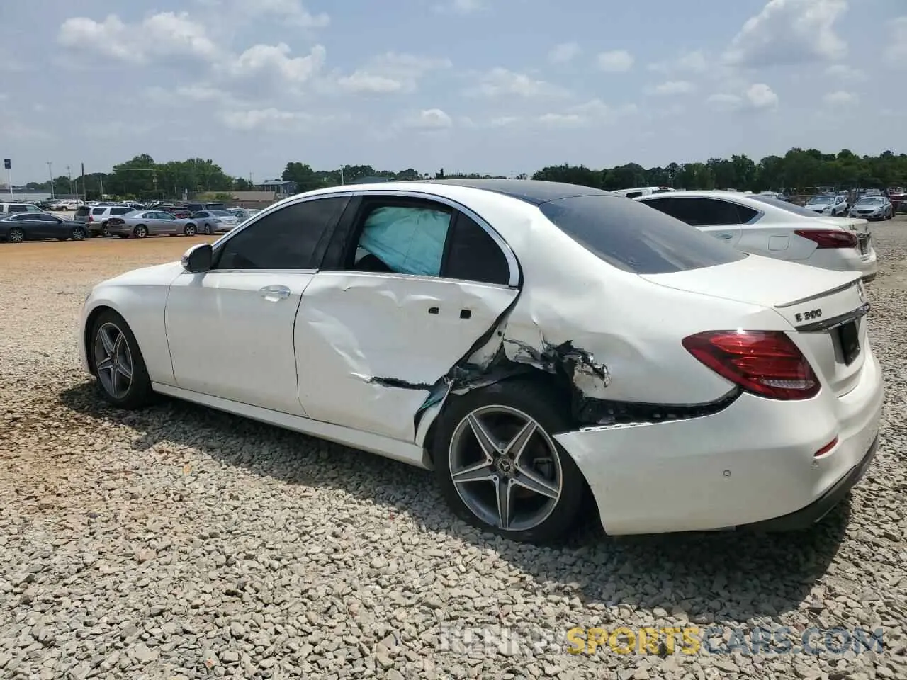 2 fotografías del automóvil dañado WDDZF4JB8KA645219 MERCEDES-BENZ E-CLASS 2019