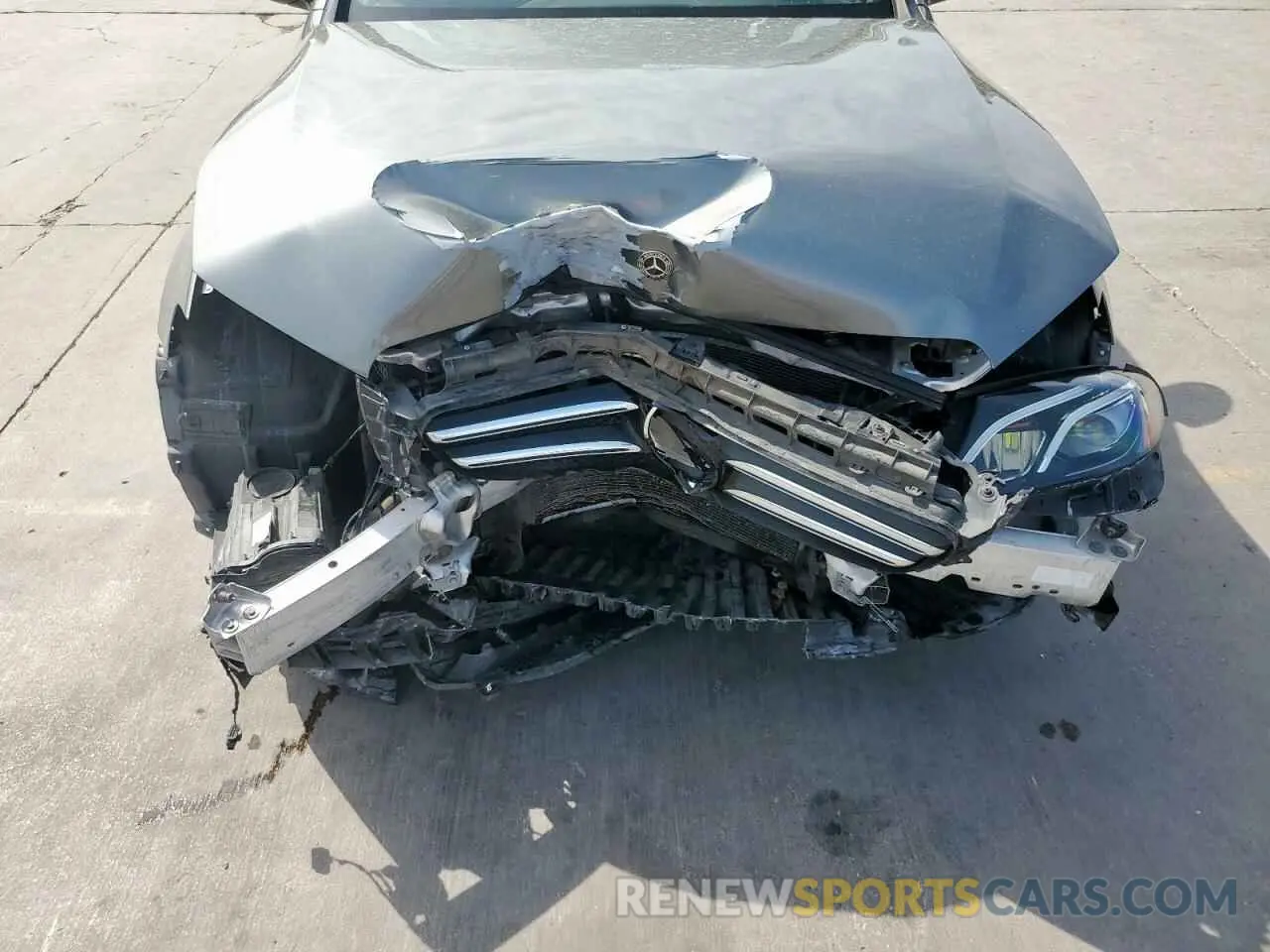 13 fotografías del automóvil dañado WDDZF4JB9KA528927 MERCEDES-BENZ E-CLASS 2019