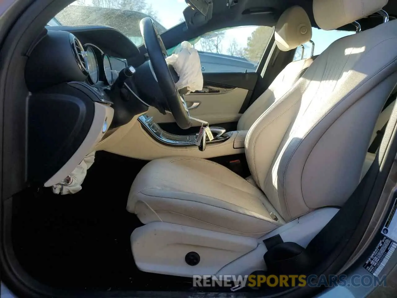 7 fotografías del automóvil dañado WDDZF4JBXKA522523 MERCEDES-BENZ E-CLASS 2019