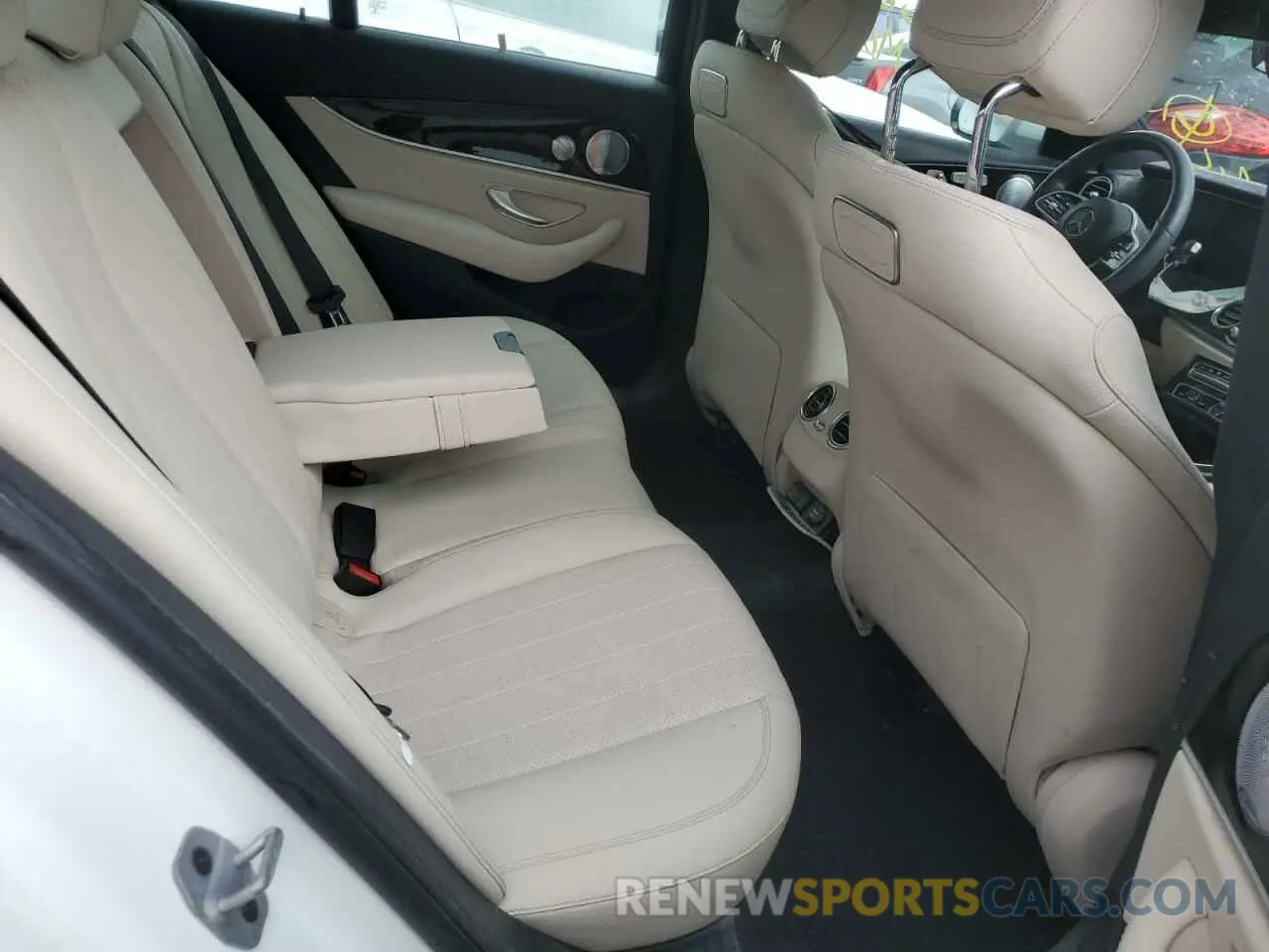 6 fotografías del automóvil dañado WDDZF4JBXKA523087 MERCEDES-BENZ E-CLASS 2019