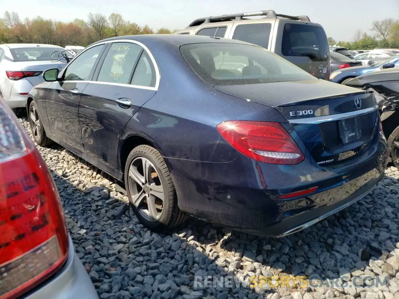 2 fotografías del automóvil dañado WDDZF4KB0KA623603 MERCEDES-BENZ E-CLASS 2019