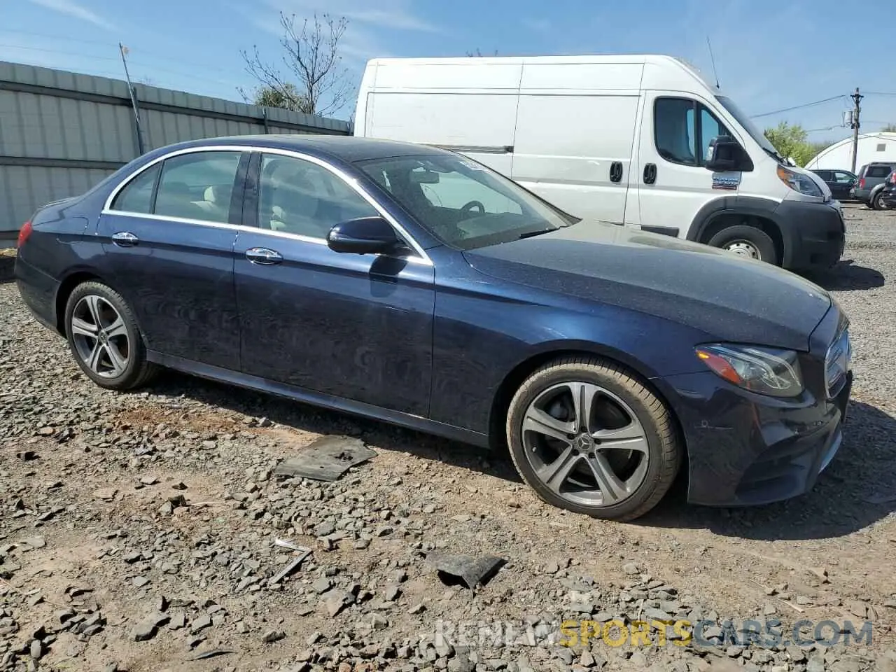 4 fotografías del automóvil dañado WDDZF4KB0KA623603 MERCEDES-BENZ E-CLASS 2019