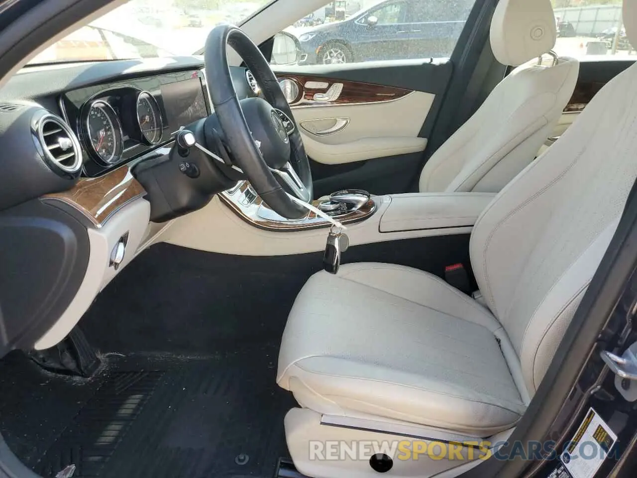 7 fotografías del automóvil dañado WDDZF4KB0KA623603 MERCEDES-BENZ E-CLASS 2019